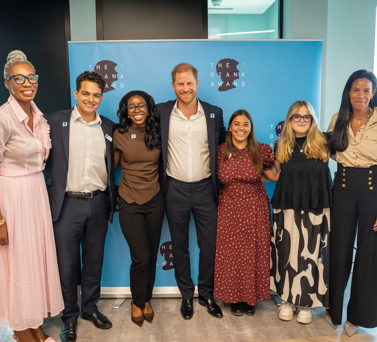 I was honoured to speak on a panel at the @dianaaward&rsquo;s Wellbeing Through Social Action event today, held in partnership with @servicenow , and joined by Prince Harry.

It was inspiring to sit alongside @lottie.leach, @idorenyinhopex, and @dan_