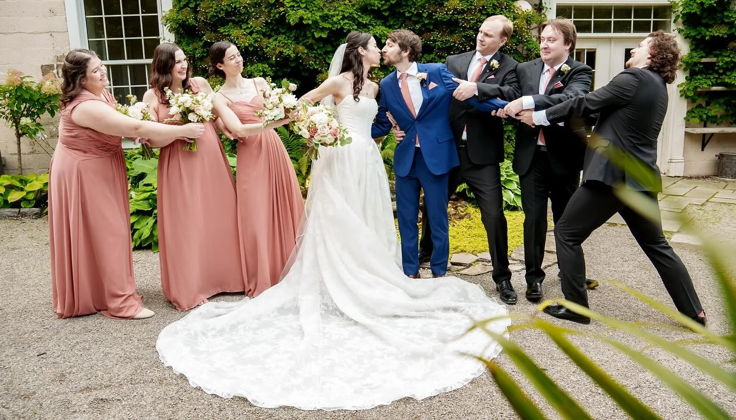 When love tries to bring you together&hellip; but the bridal party has other plans 😆💍
.
.
.
. 
Nothing like a good old bride and groom tug -a-war to start the wedding off. @me.lissatruman @myleslidka 
.
.
.
#weddingphotography #weddingdress #bridet