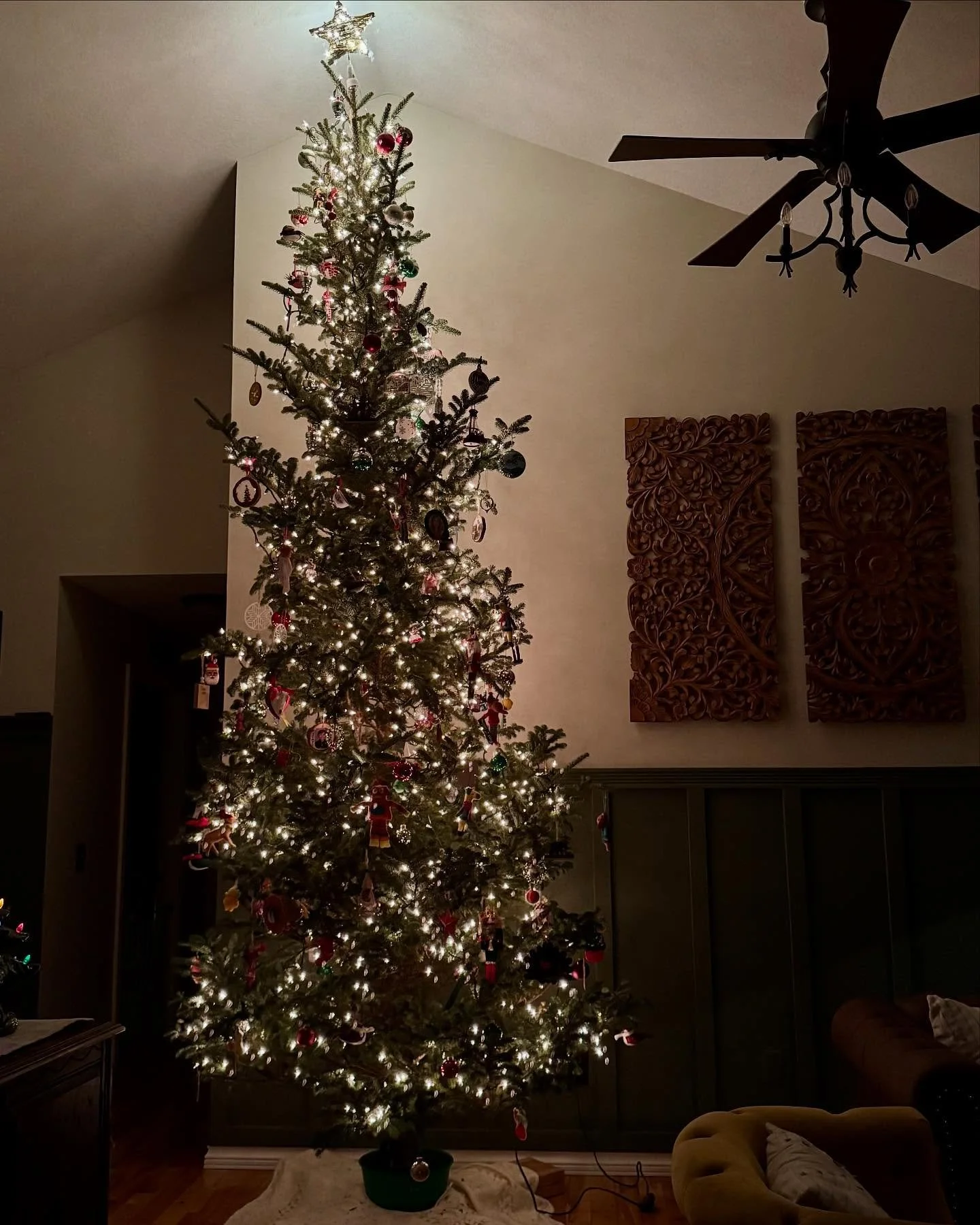 There&rsquo;s a certain kind of magic that comes from growing up on a tree farm 🌲 &mdash; the kind that stays with you long after the snow melts and the holidays fade. 💫 Now, between the rows at Vander Sys Tree Farm and the lavender fields at Four 