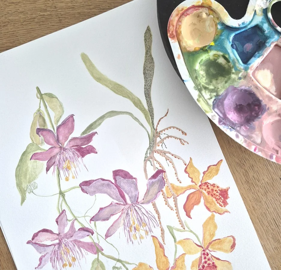 Processo criativo de Camila Ferrari com pintura em aquarela de flores e folhagens