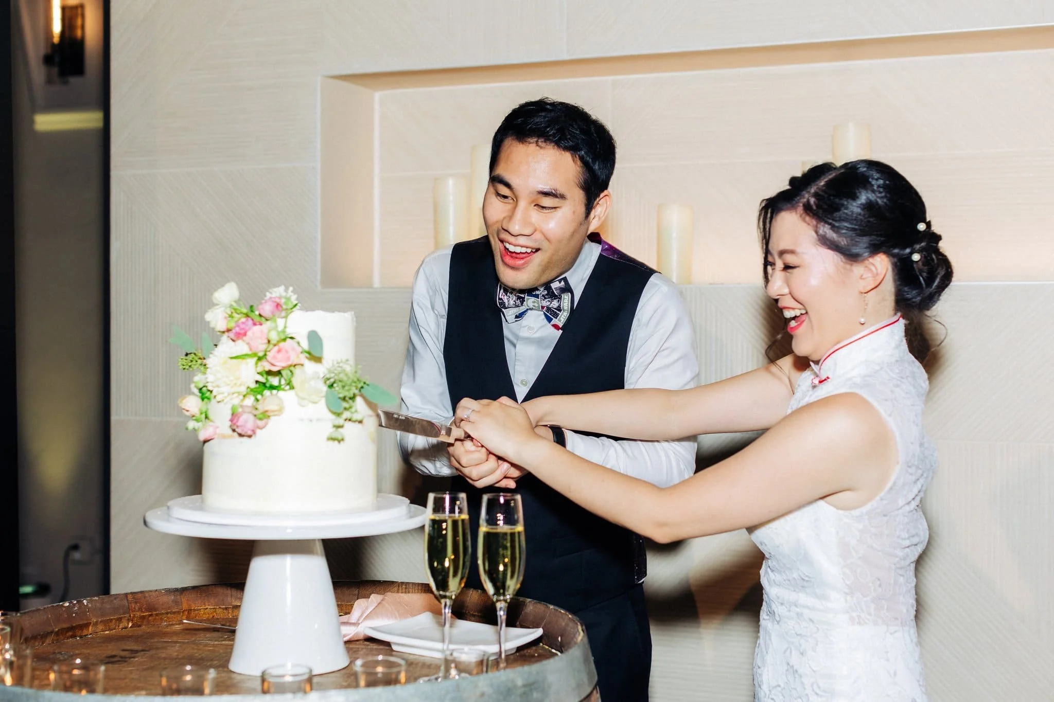 bride and groom cutting wedding cake palm event center pleasanton reception