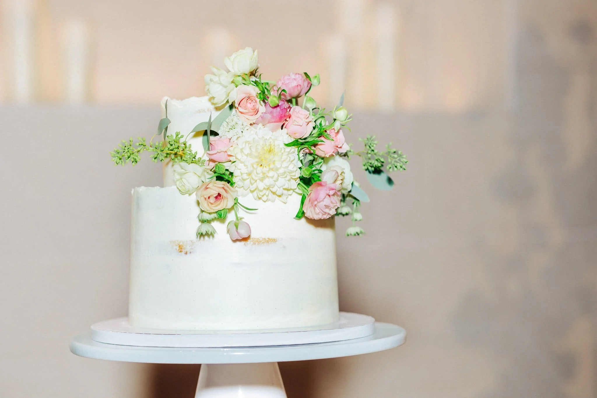 wedding cake detail at palm event center pleasanton reception