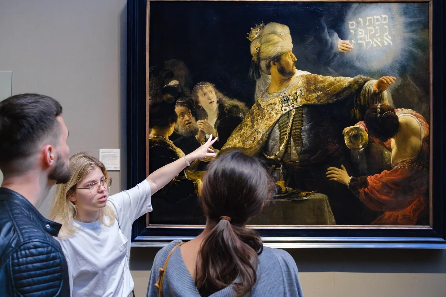 WHATS THE POINT? 👉👈
Gestures in art didn&rsquo;t start with street photography. All from the National Gallery here in London. Less a project and more a mental illness. I have mountains of this stuff. Projects within projects and series within serie