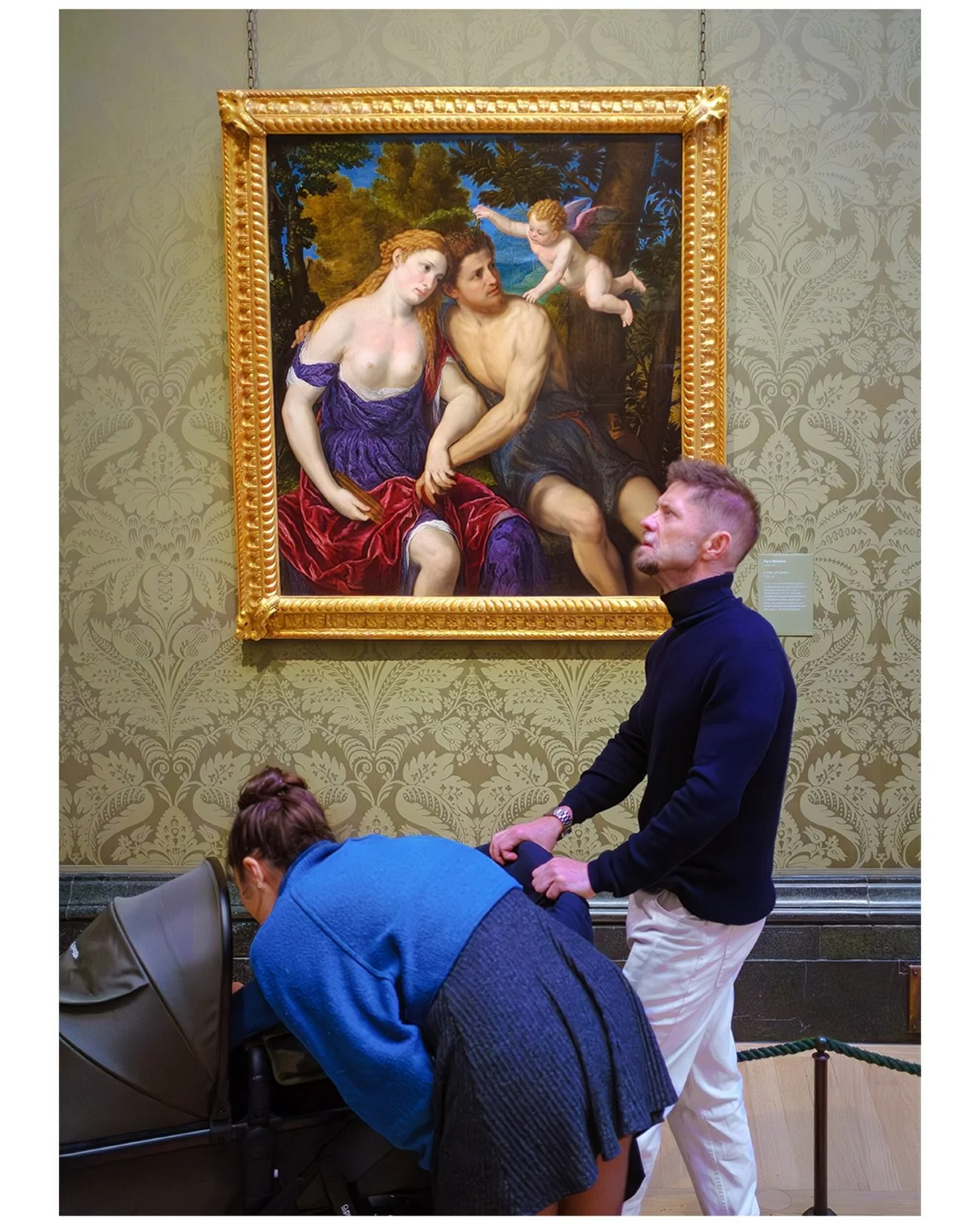 Before and after 
National Gallery, London
3 days after Valentine&rsquo;s Day 2026

#artgallery #lensculture #peoplematchingartworks #ihavethisthingwithmuseumpics