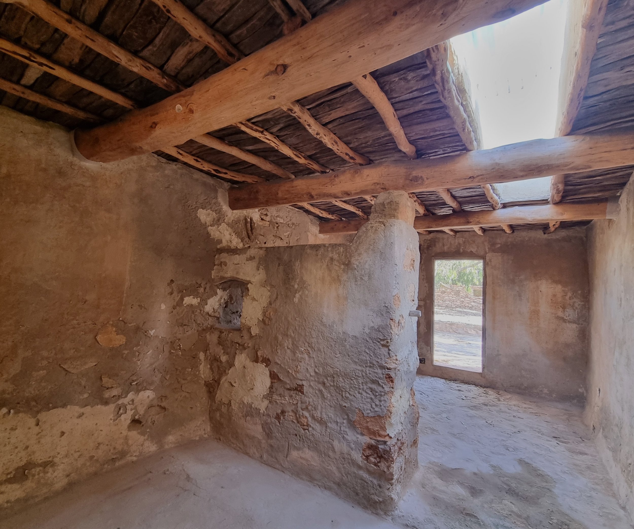 CanSimonet-interior-entrada.jpg