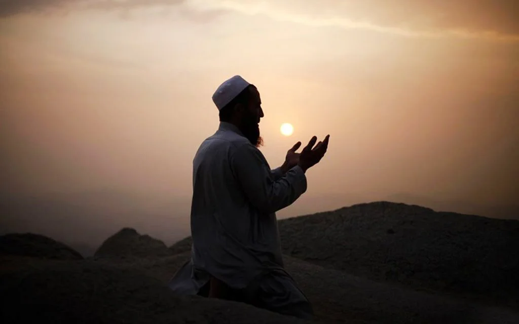 Muslim man praying