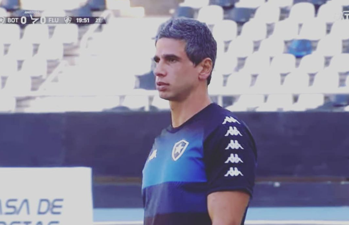 THIAGO DE CAMILIS.png