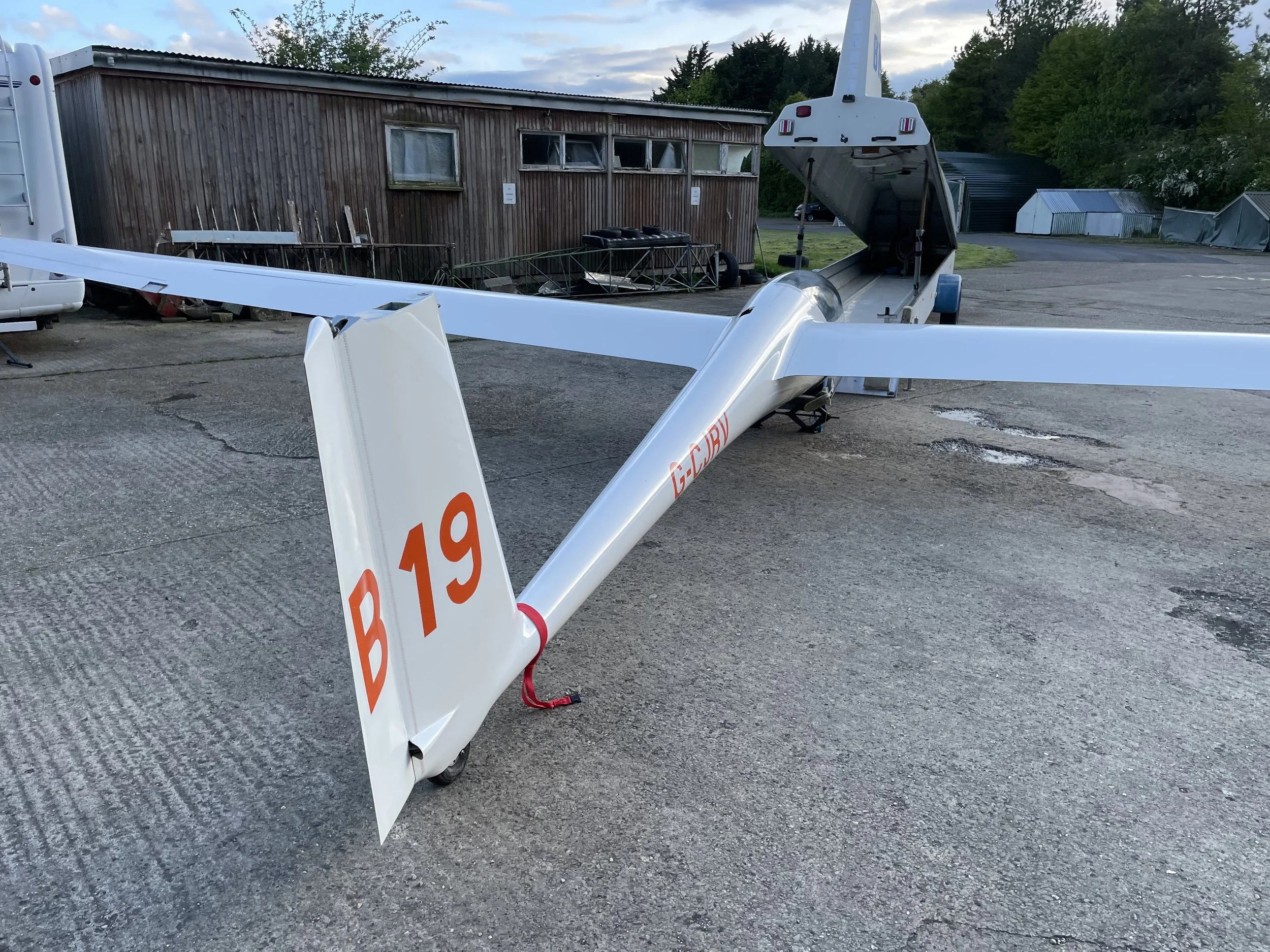 ASW19 G-CJRV On Trailer.jpg