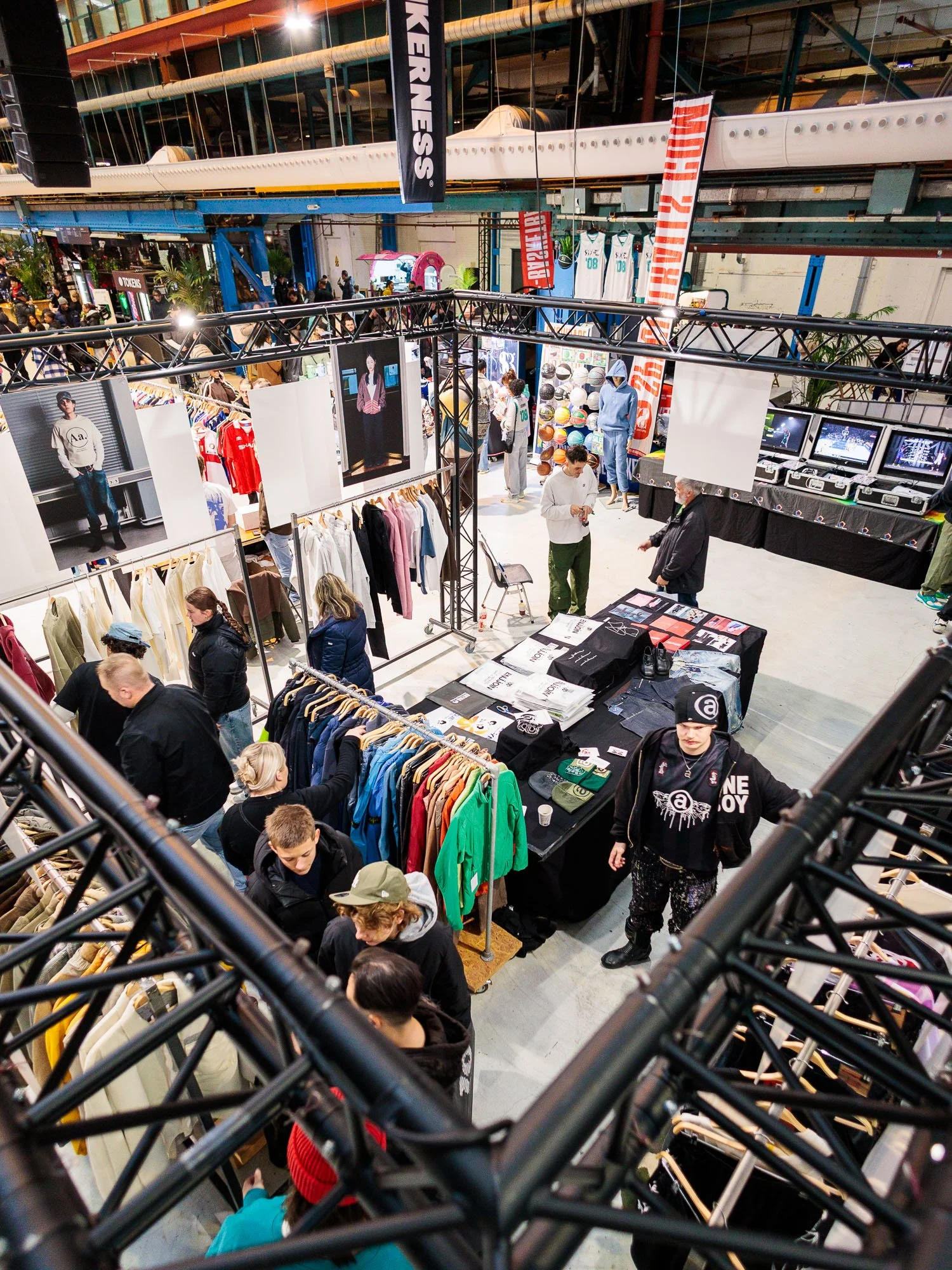 SNEAKERNESS-AMSTERDAM-2025-VINCECOPIER-30.jpg