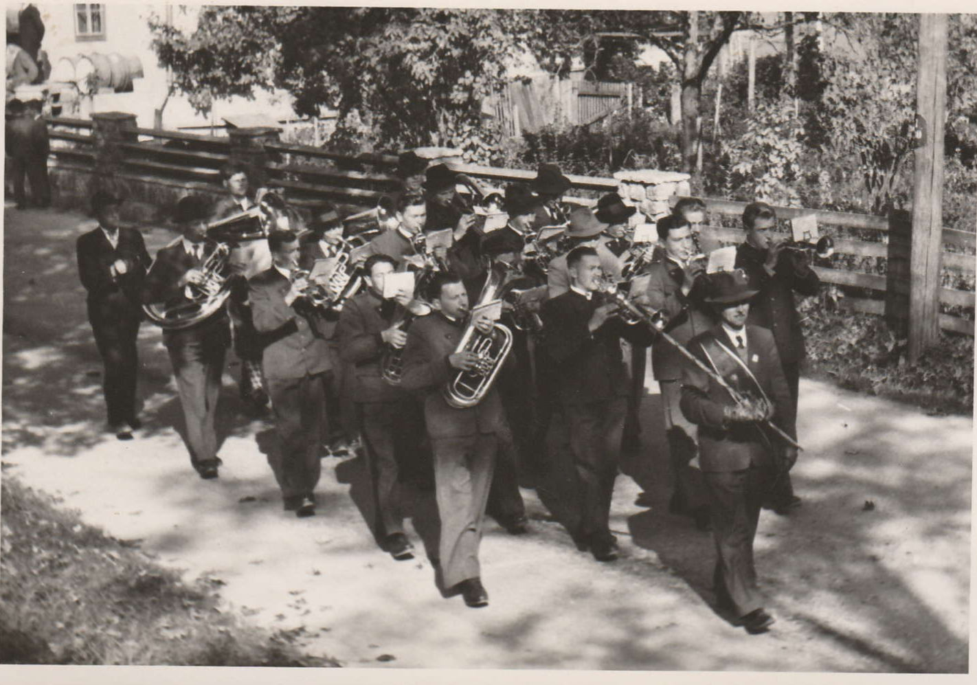 1953_2.png