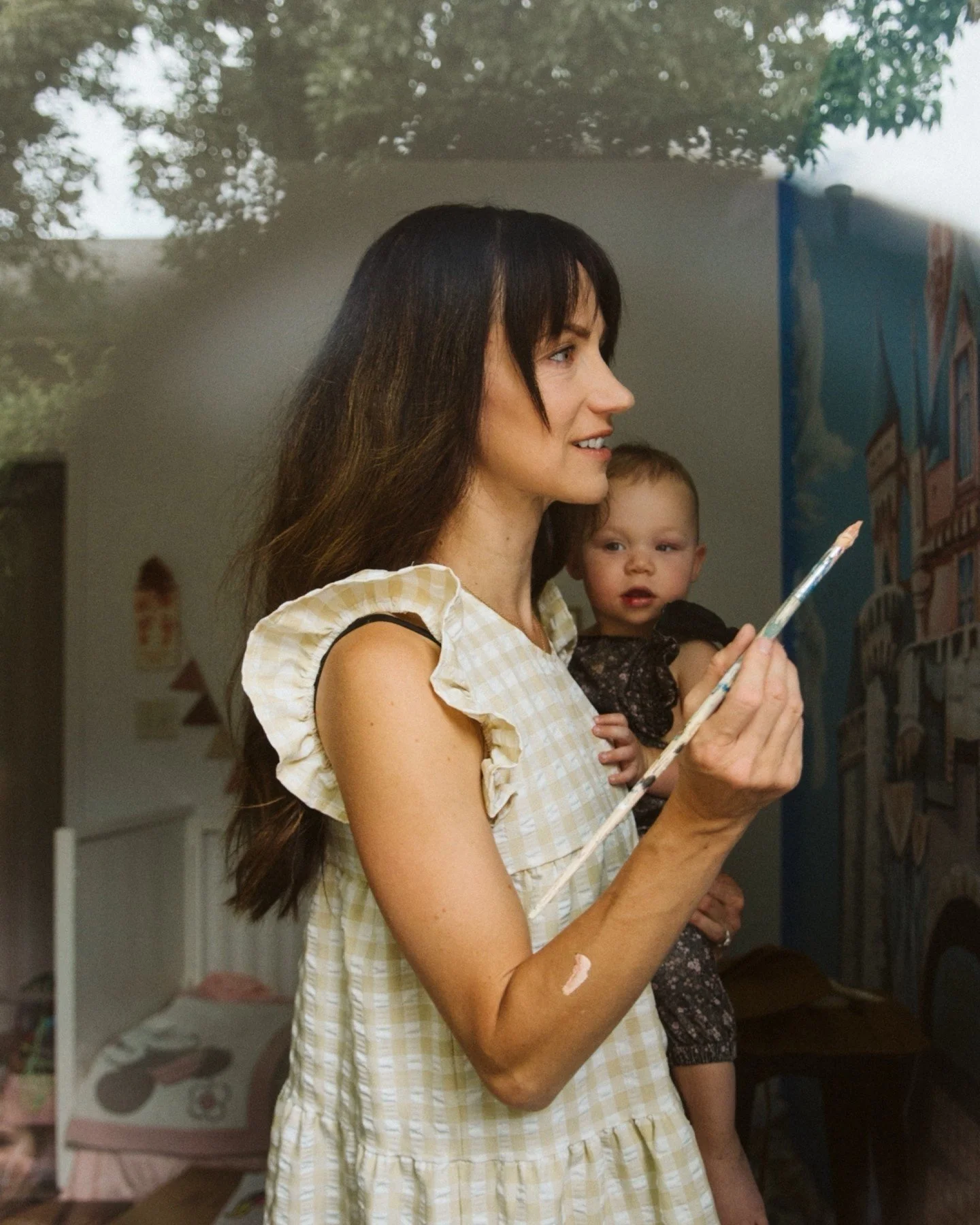 Baby in one hand; paintbrush in the other. You know how much I love to see it. ❤️
"What if we stopped viewing creativity as something that takes away from our families, and viewed it as something that breathes life into our families instead?&qu