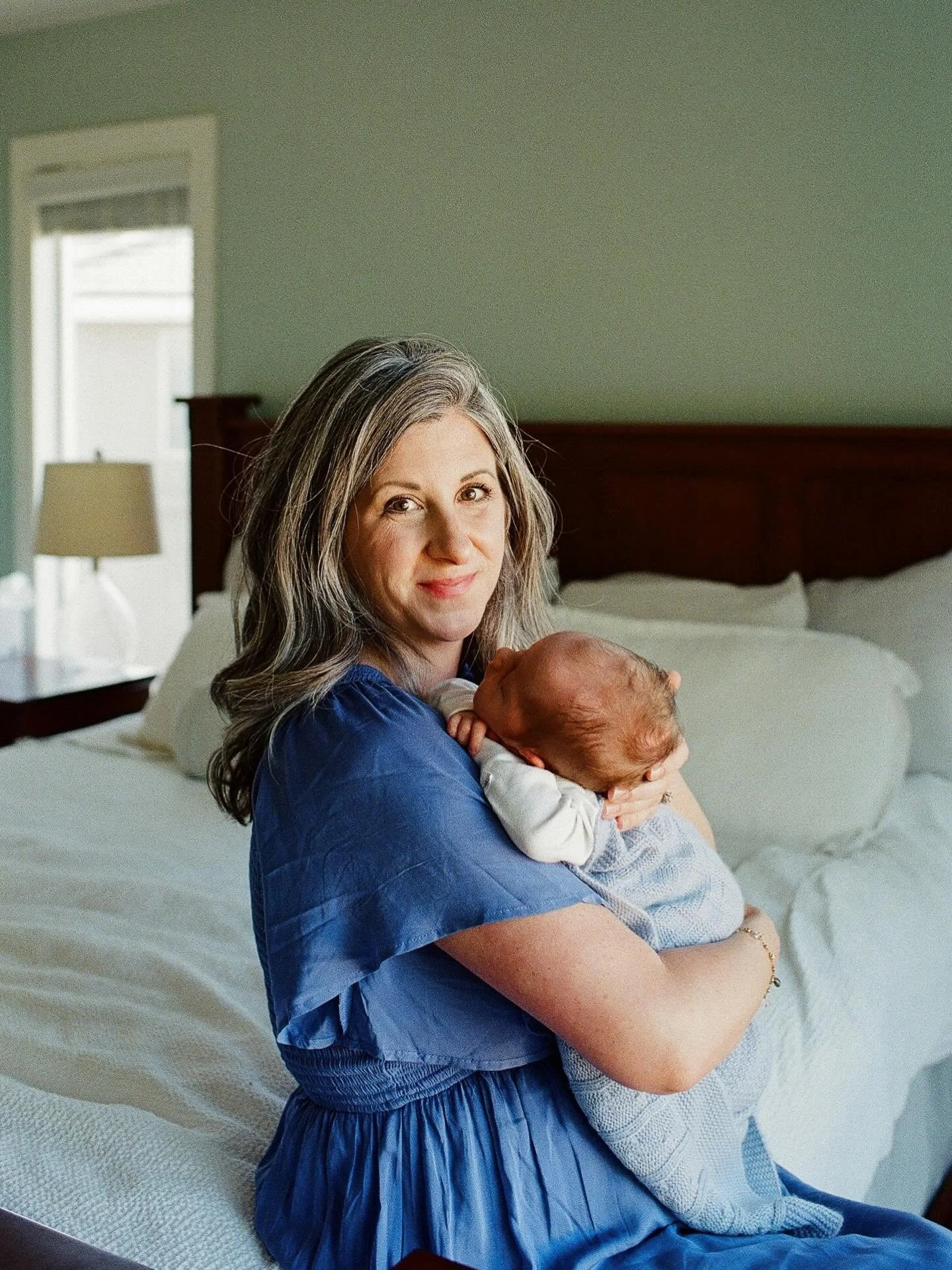 moth&middot;er | noun
a woman 
transformed
by love &amp; courage

35mm film, scanned by @thefindlab

#sacramentophotographer #norcalphotographer #theartofmotherhood #sacramentofamilyphotographer #sacramentofilmphotographer