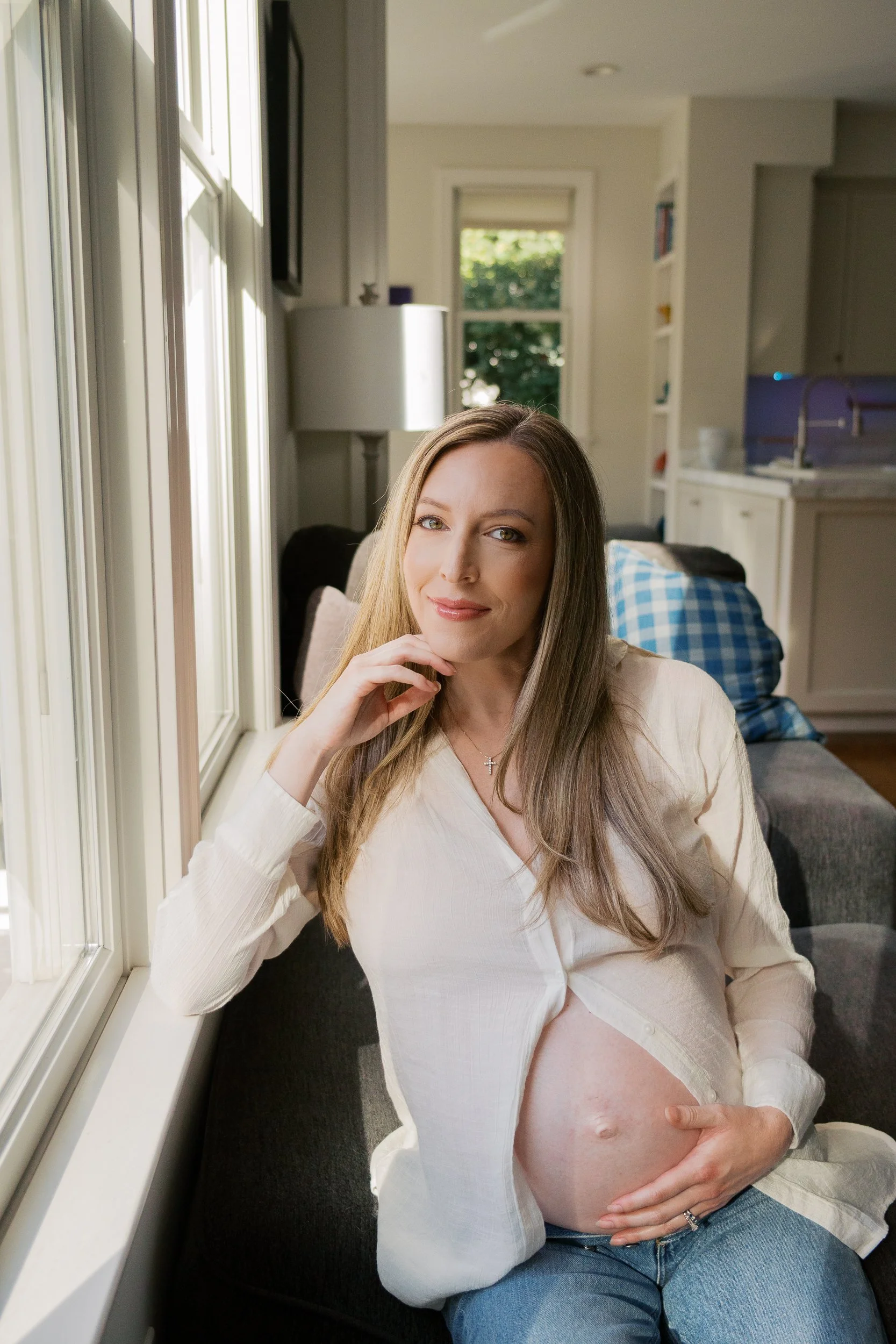 At Home Maternity Session in Sacramento, California