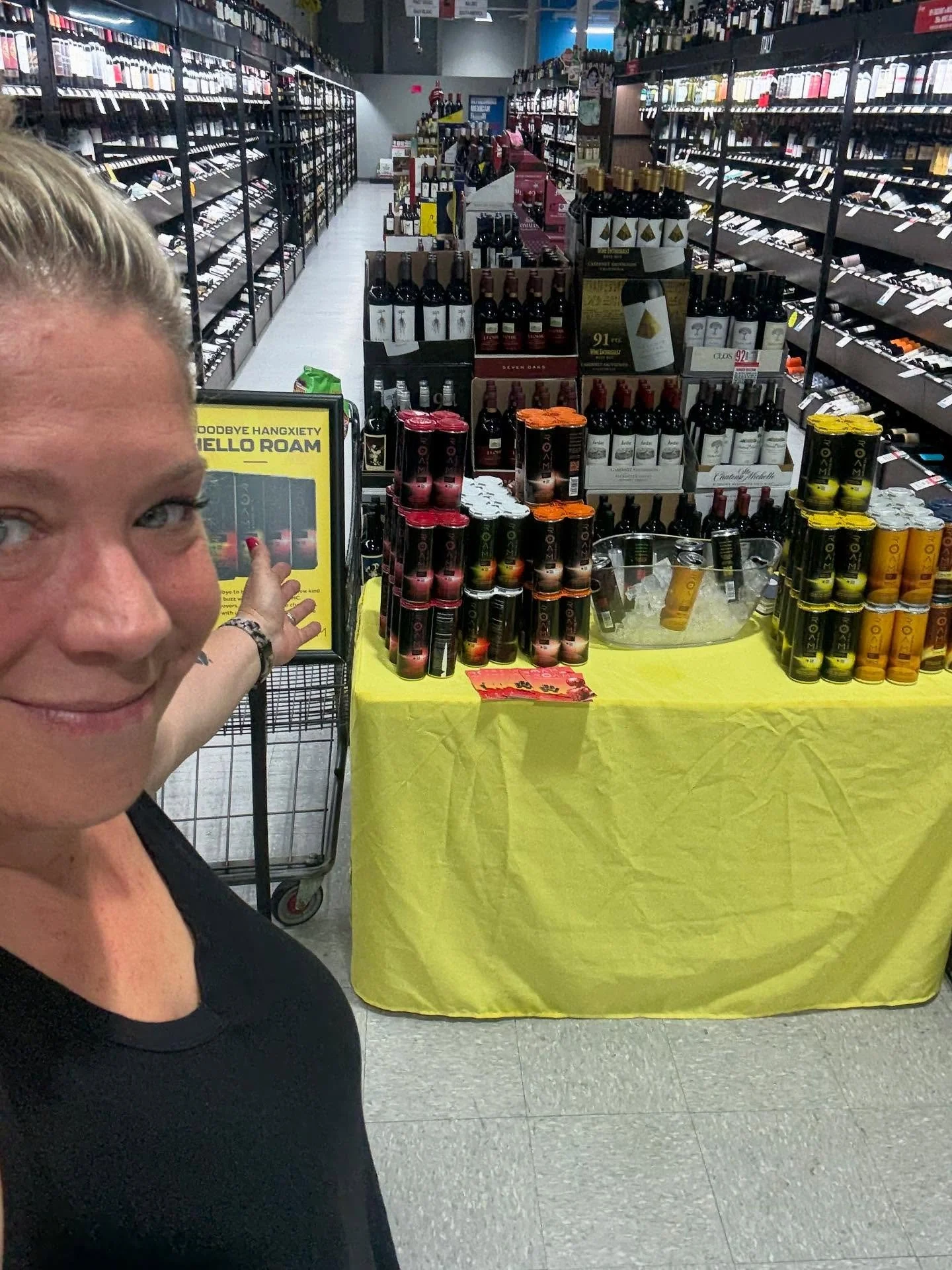 Someone once told me that I look happiest when I&rsquo;m doing my tastings for @roamdrinks. Well, duh. When you find a female-founded brand who you enjoy working with - why wouldn&rsquo;t I smile? What do you think? Life is good. I get to talk to peo