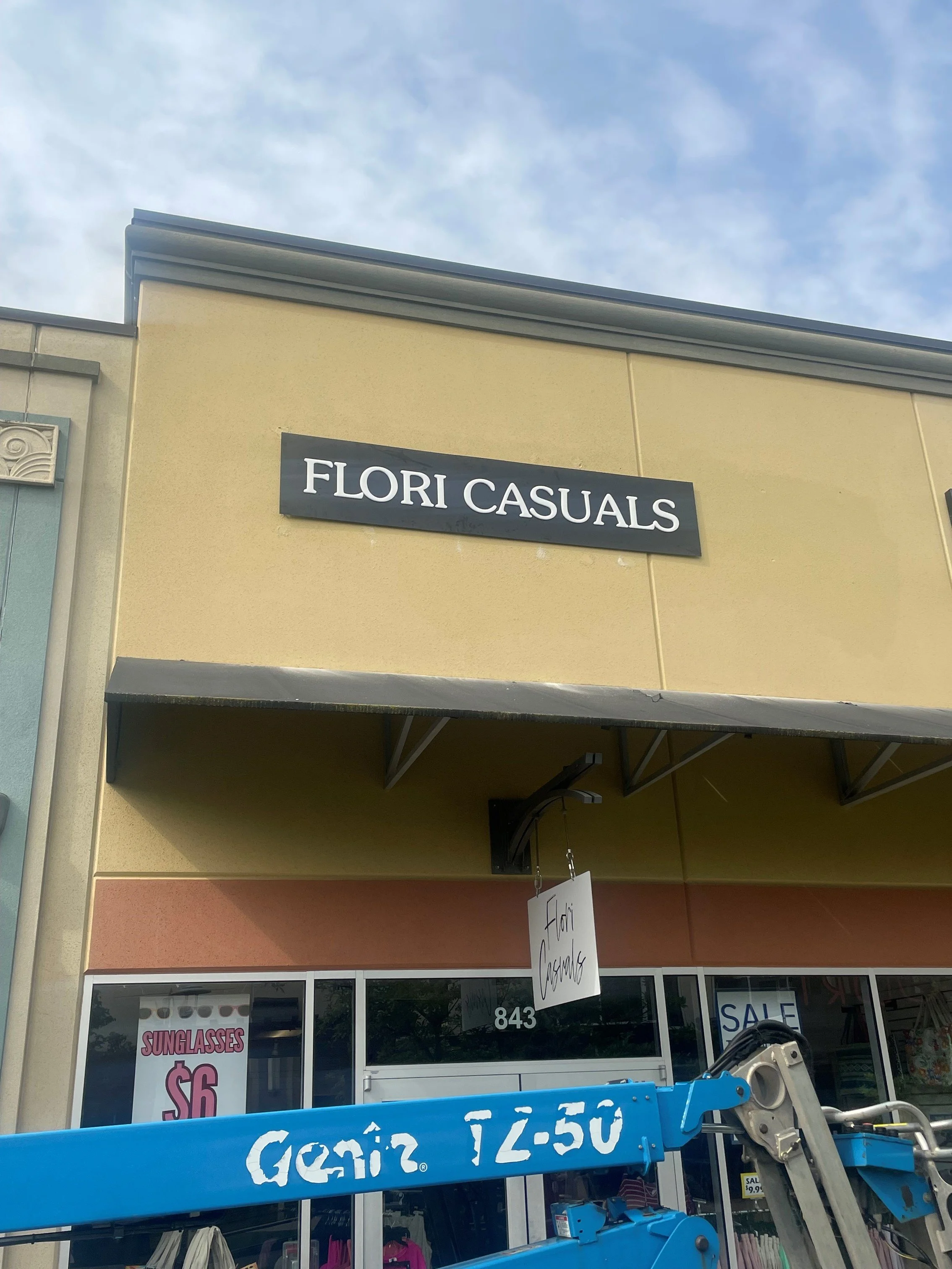 Flori Casuals.jpg