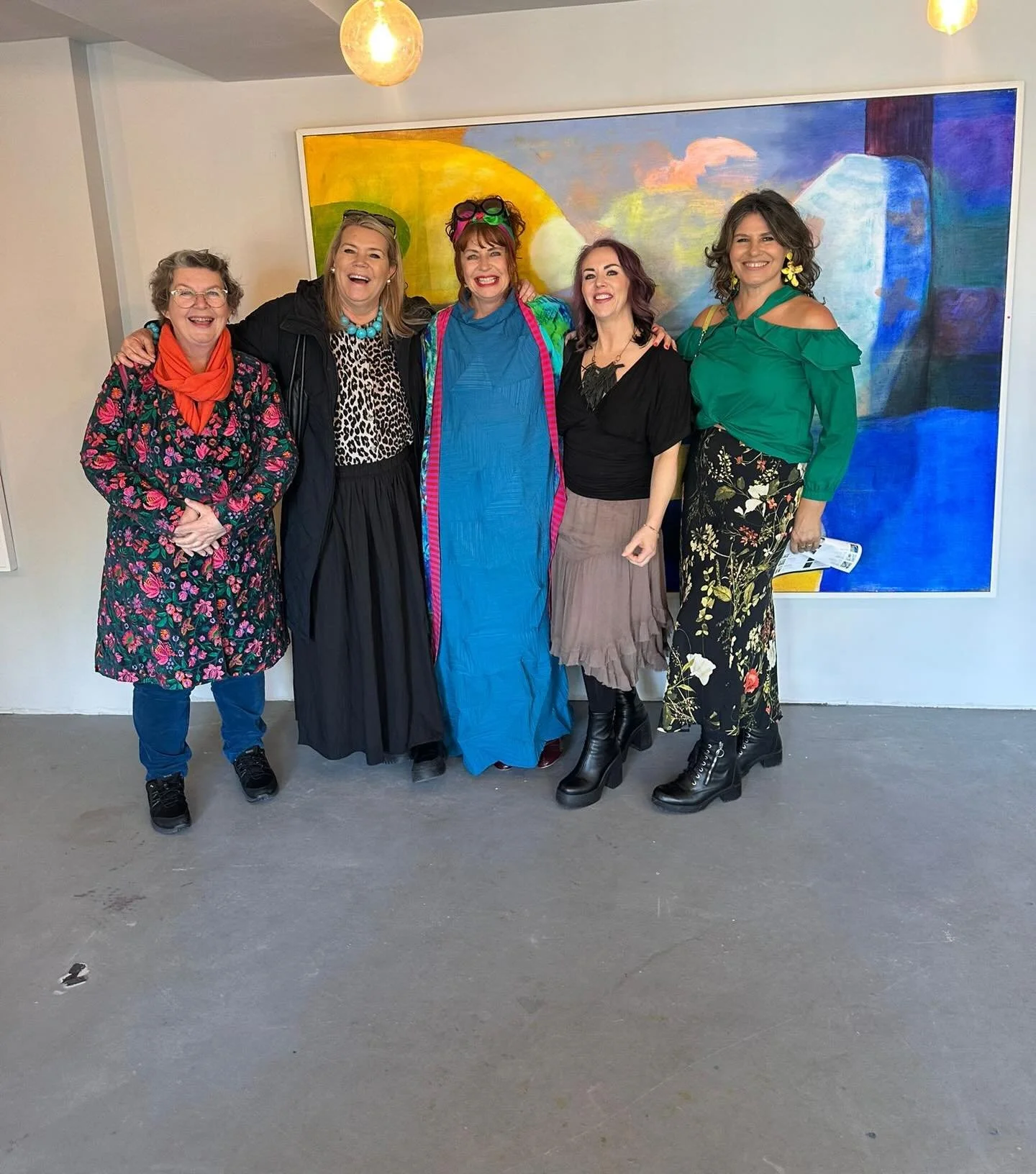 Day 55 of the #dothe100dayproject 

Today is a very special day to be here in #dunbarhouse with Ciara of @hamblyandhambly and @eamon_colman as a finalist in the #johnrichardsonfrenchresidencyaward with a group of fabulous artists @nessamccormackart @