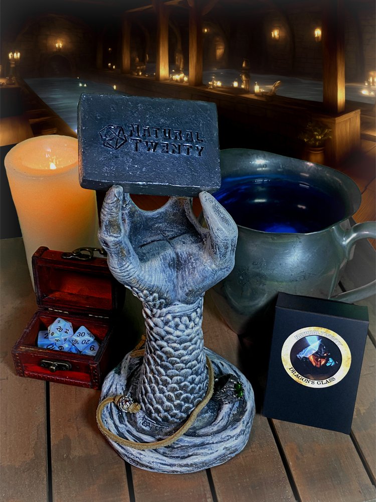 s_Dragon_Glass_00 SOAPHLGHT.jpg