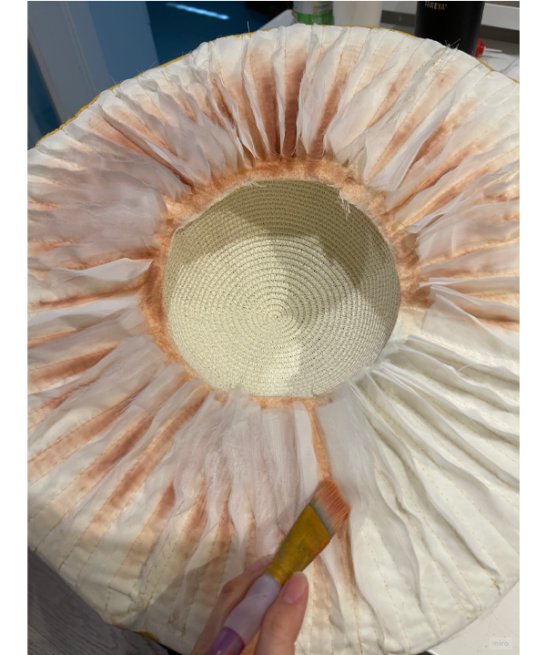 I painted the gills with chalk dust for contrast