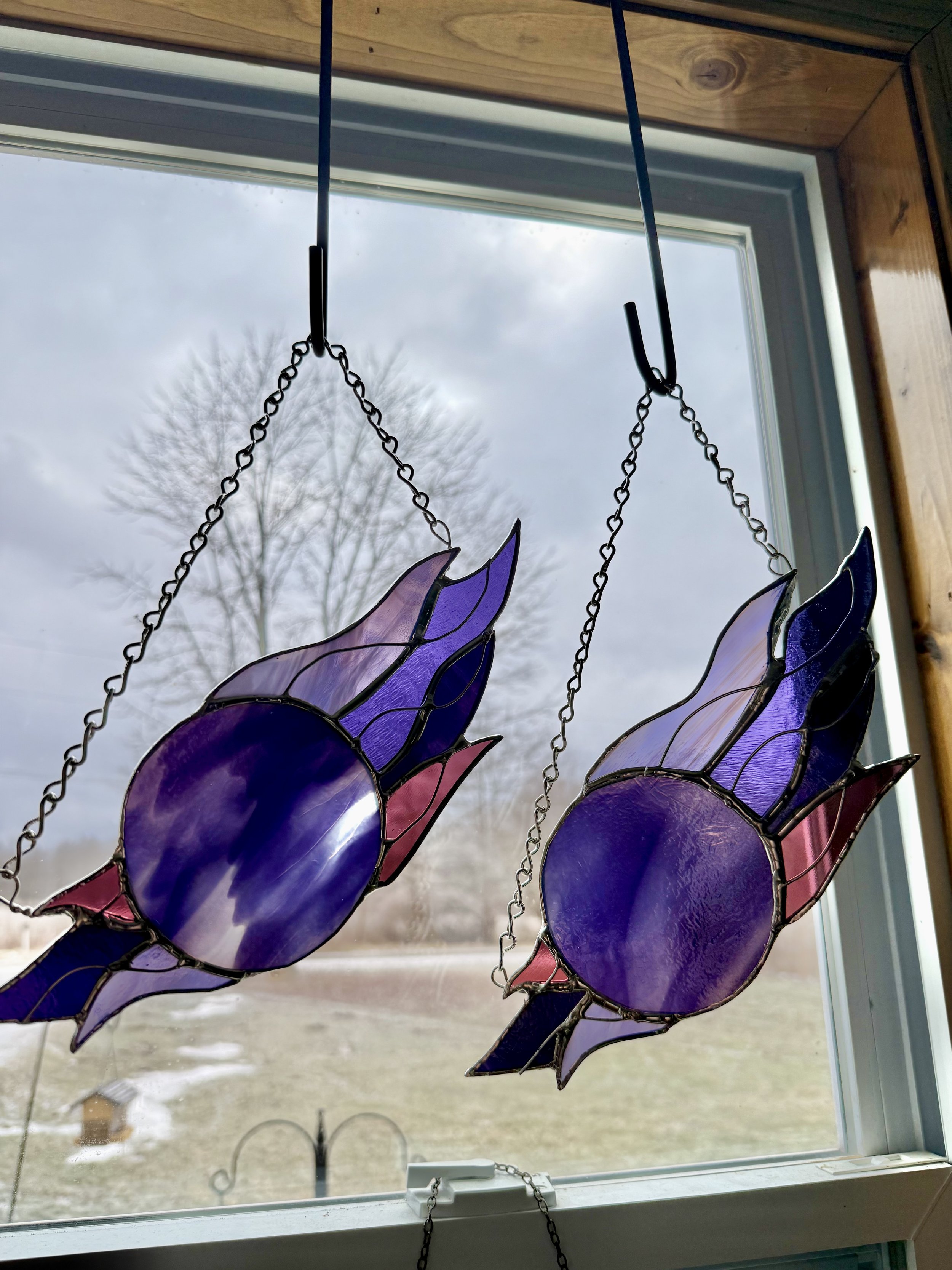 Shaff Glass creates Gale's Netherese Orb out of stained glass using 4 different shades of purple glass.