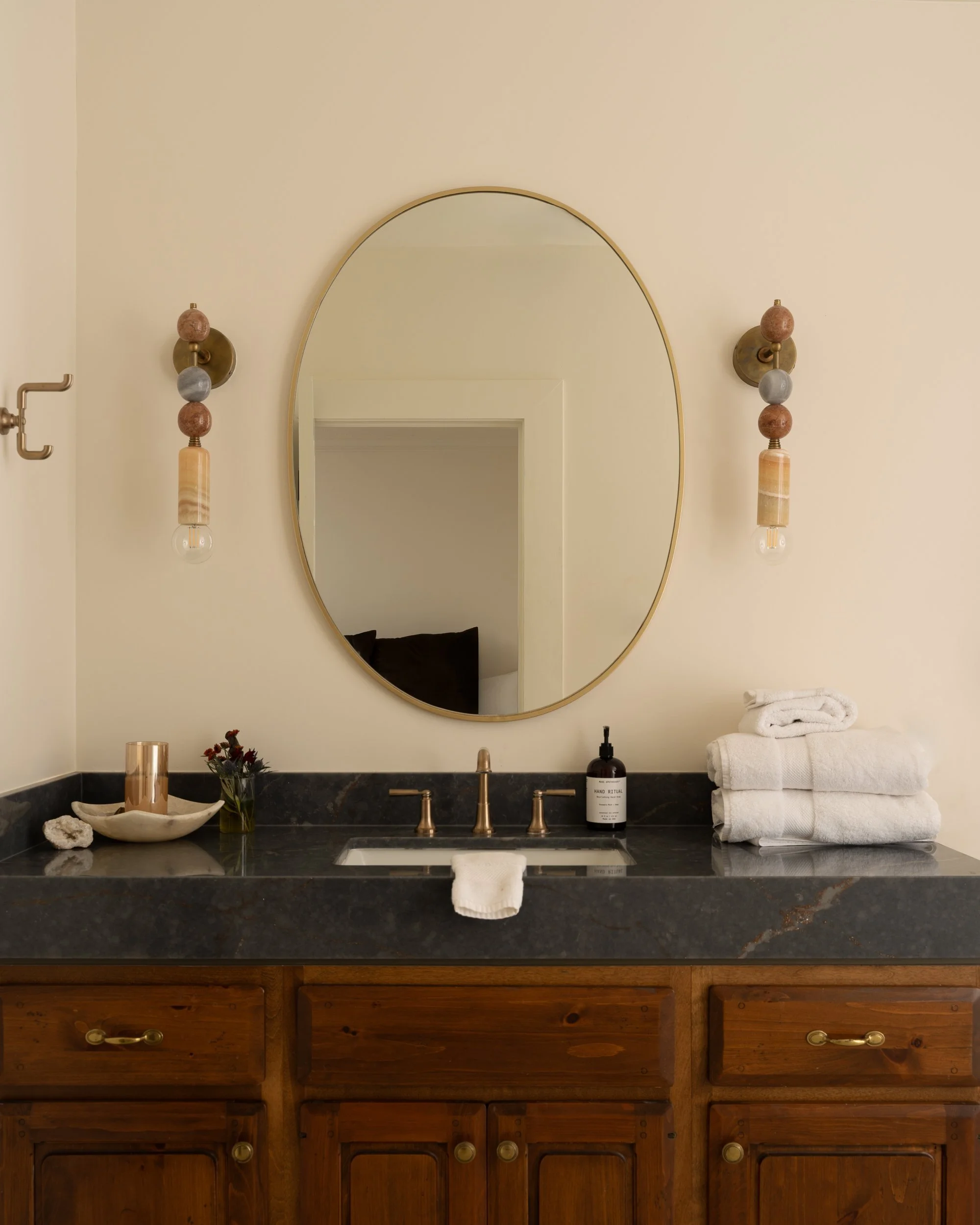 Havan+Bed+9+bath-087-Edit-+Kieran+Reeves+Photography+[Web-Res].jpg
