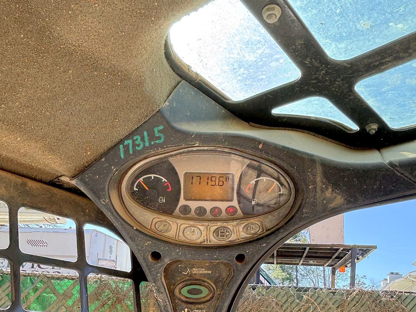 t550-4158-09.jpg