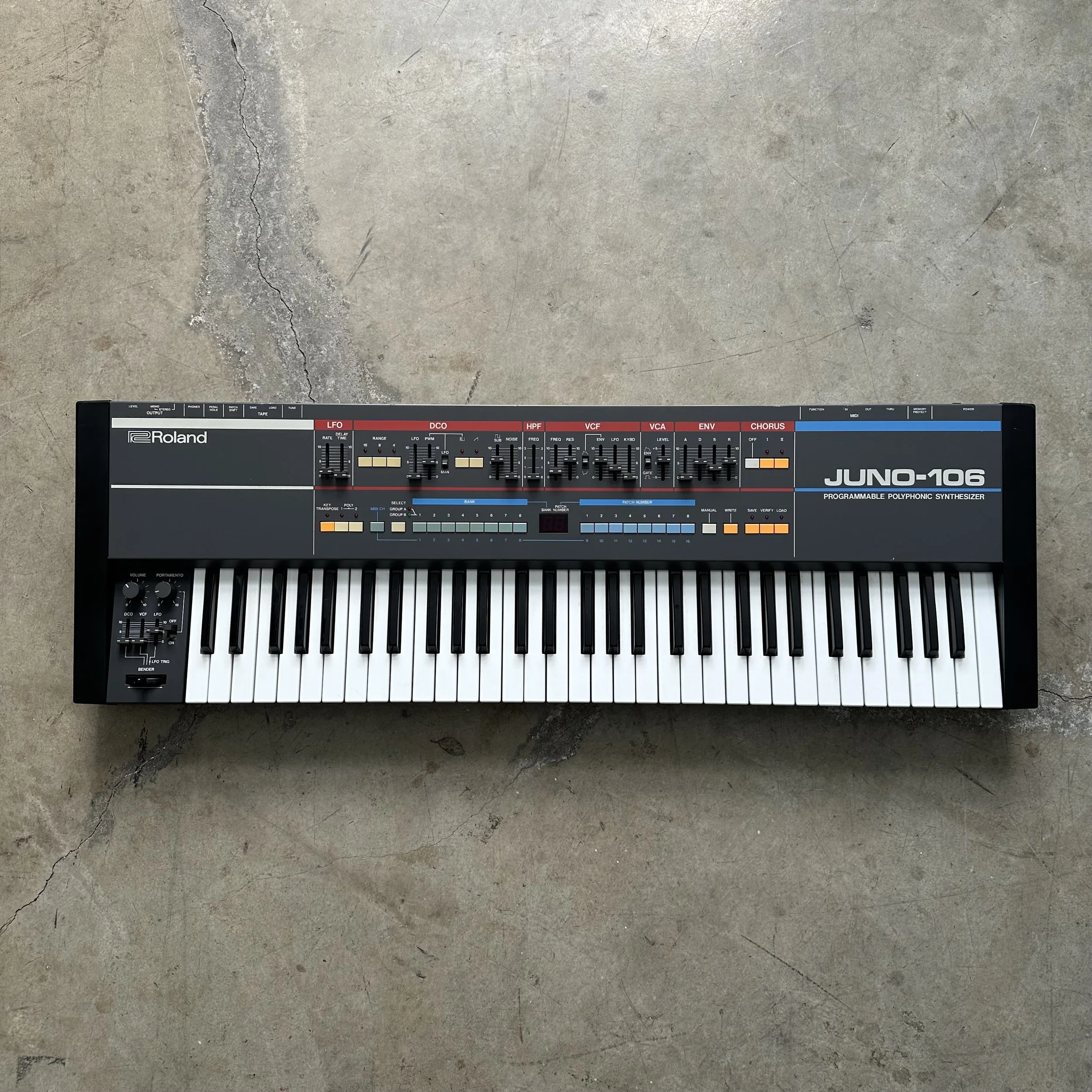Juno 106 (Vintage)
