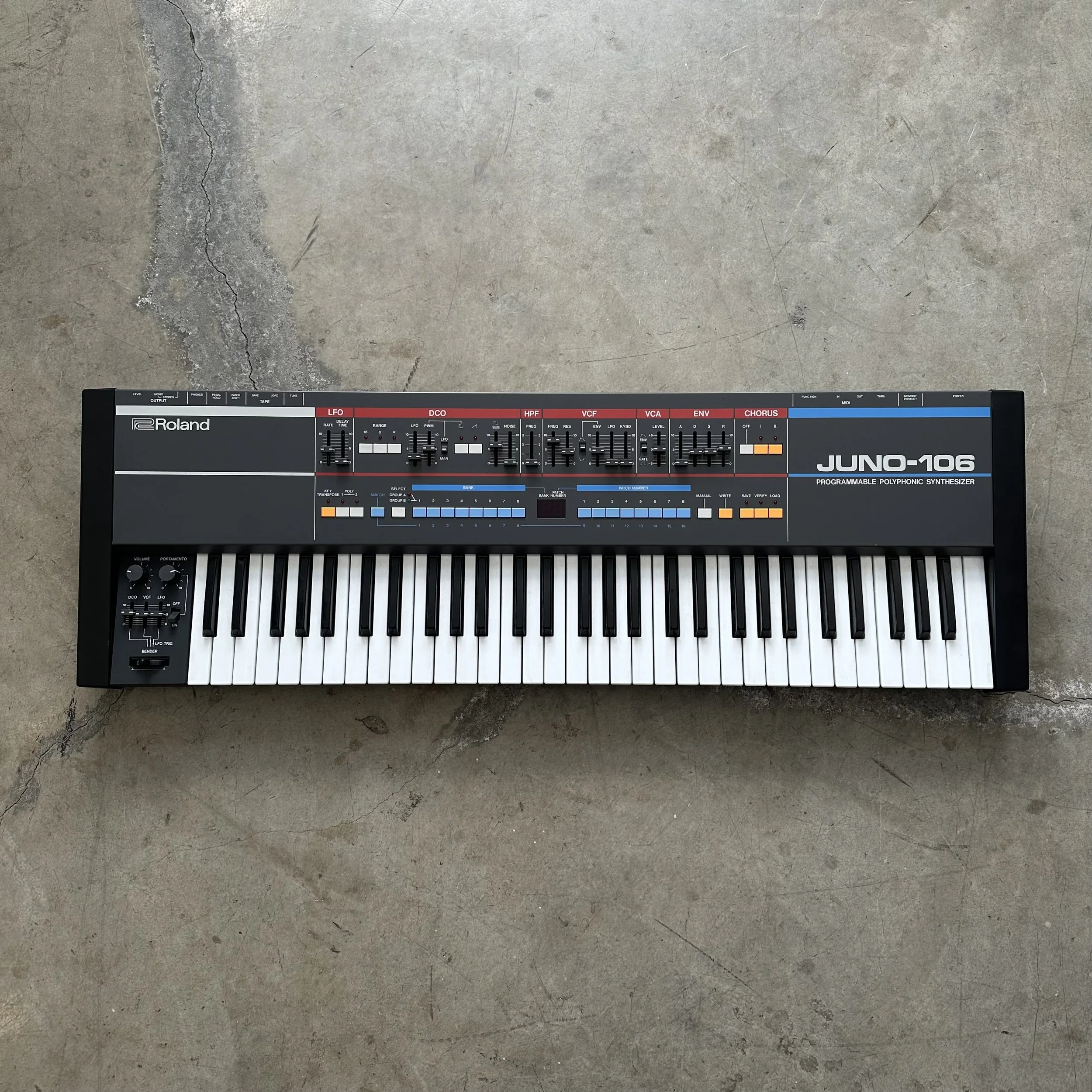 Roland Juno-106 (Vintage)