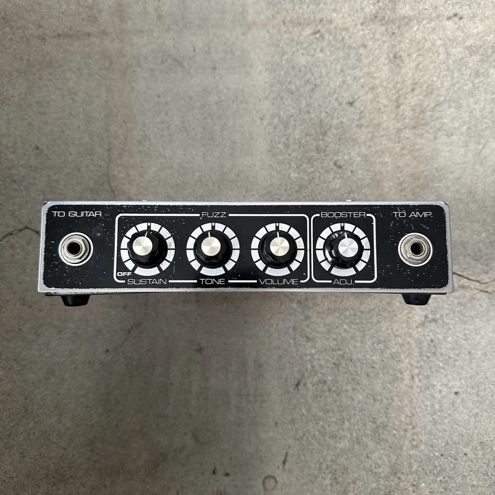 美品 Roland AF-100 Bee Baa Fuzzビンテージ Roland AF-100 BeeBaa - What To Know & Where To Buy | Equipboard