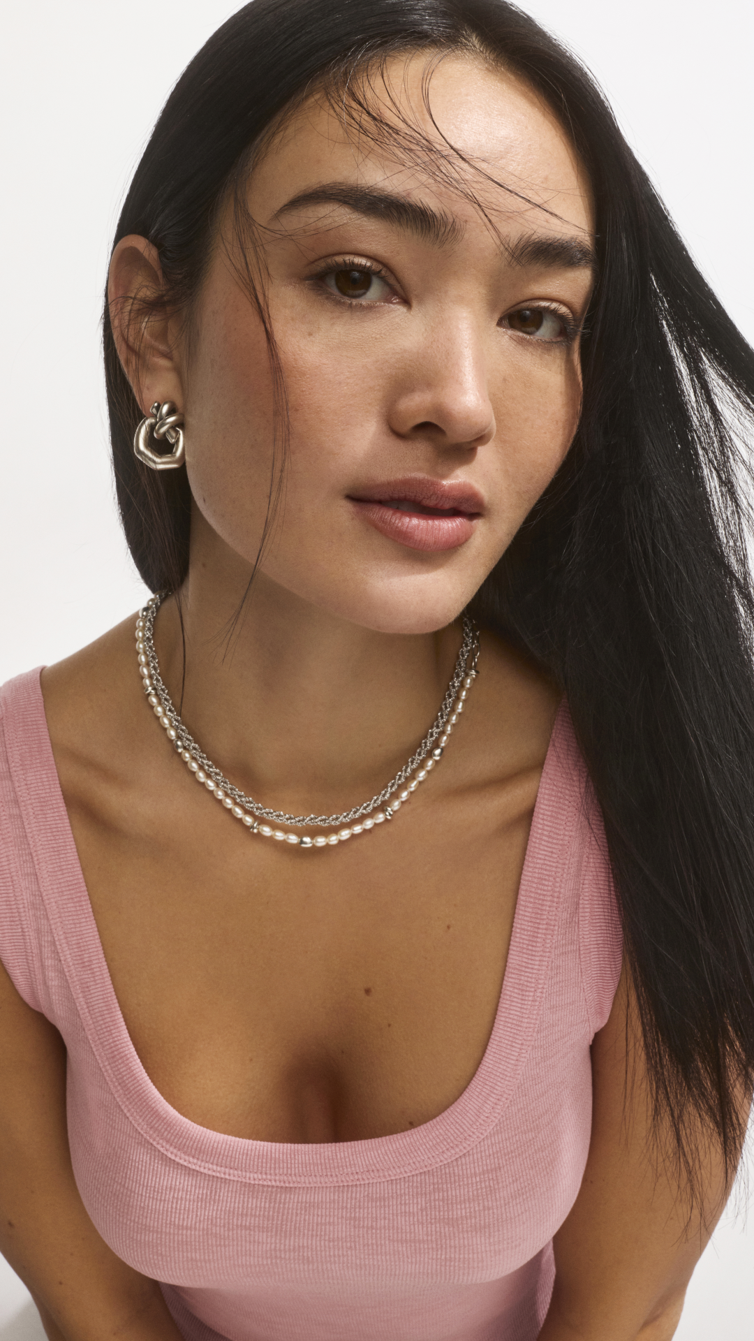Kendra-Scott-Summer-Studio-April-2026-0052.png
