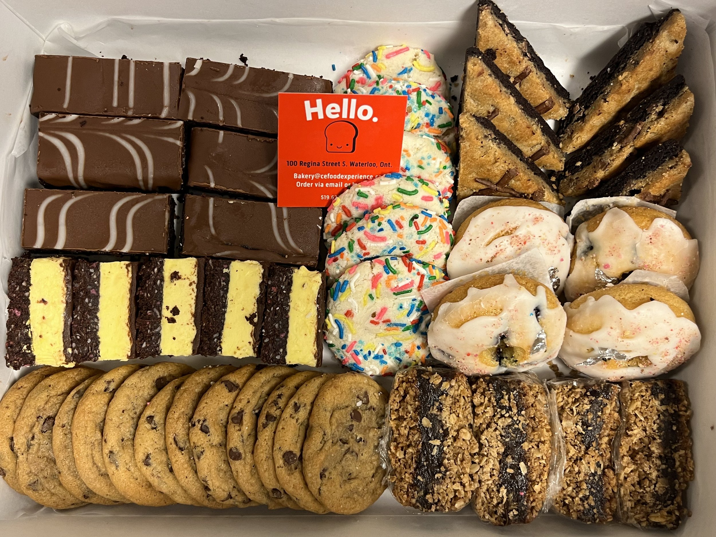 Signature Treat Box (V)