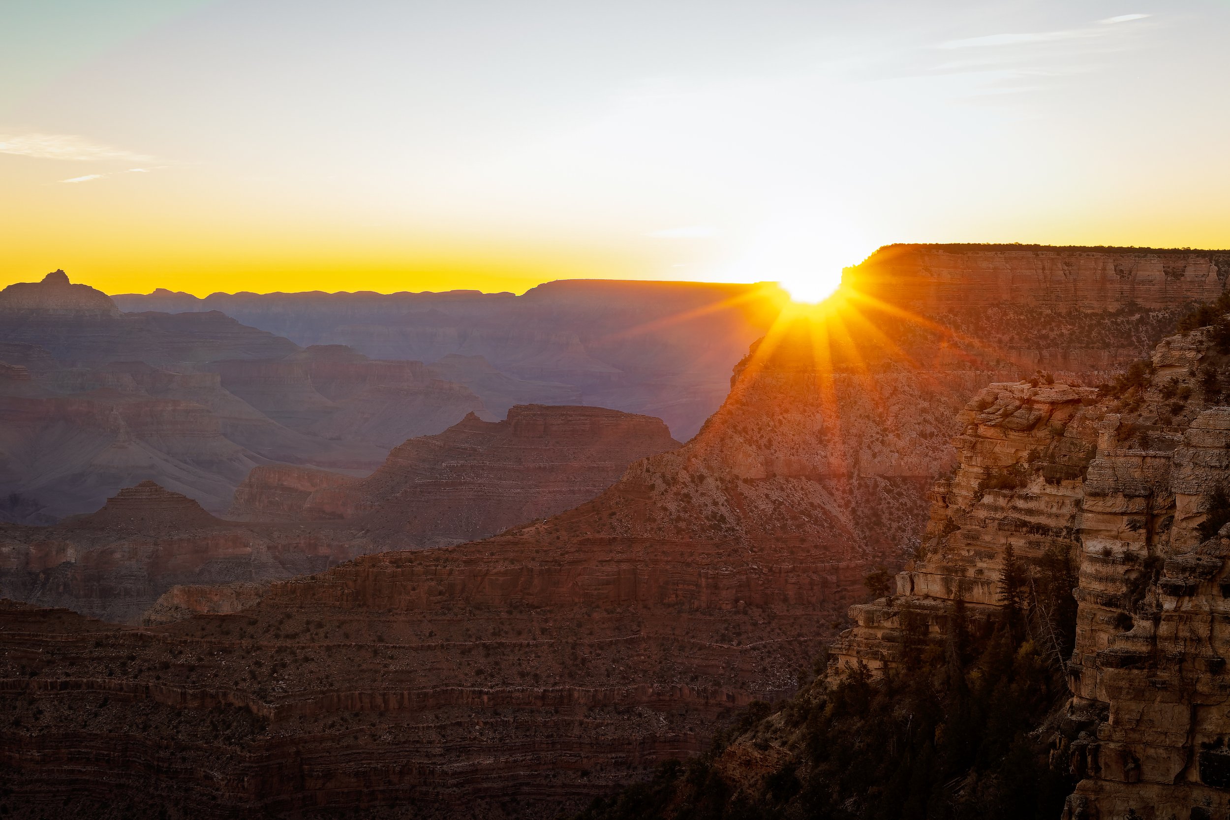 20251019- GCNP Yavapai Point Sunrise-8889-CR3_DxO_DeepPRIME.jpg