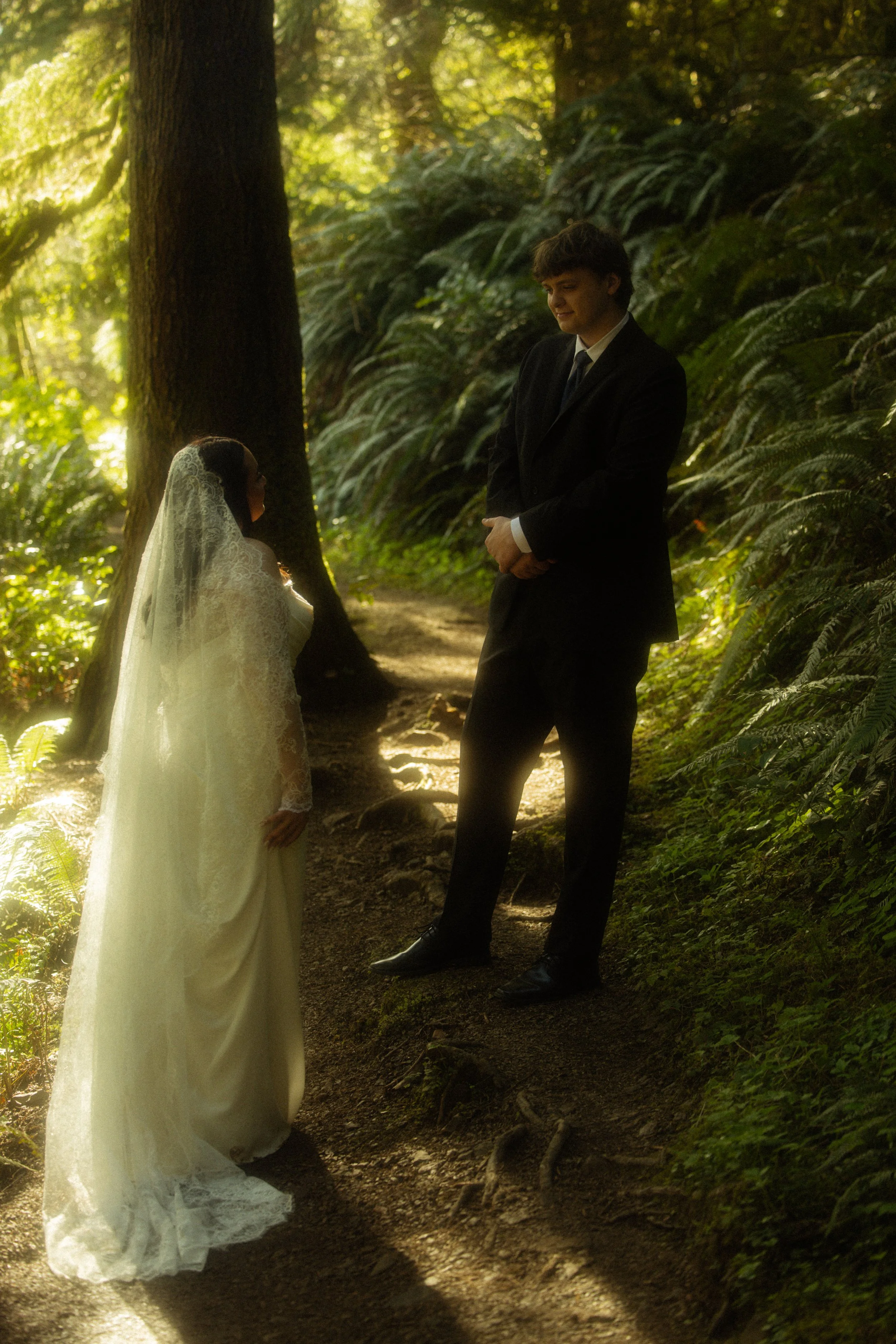 portland-wedding-venue-forest-ceremony