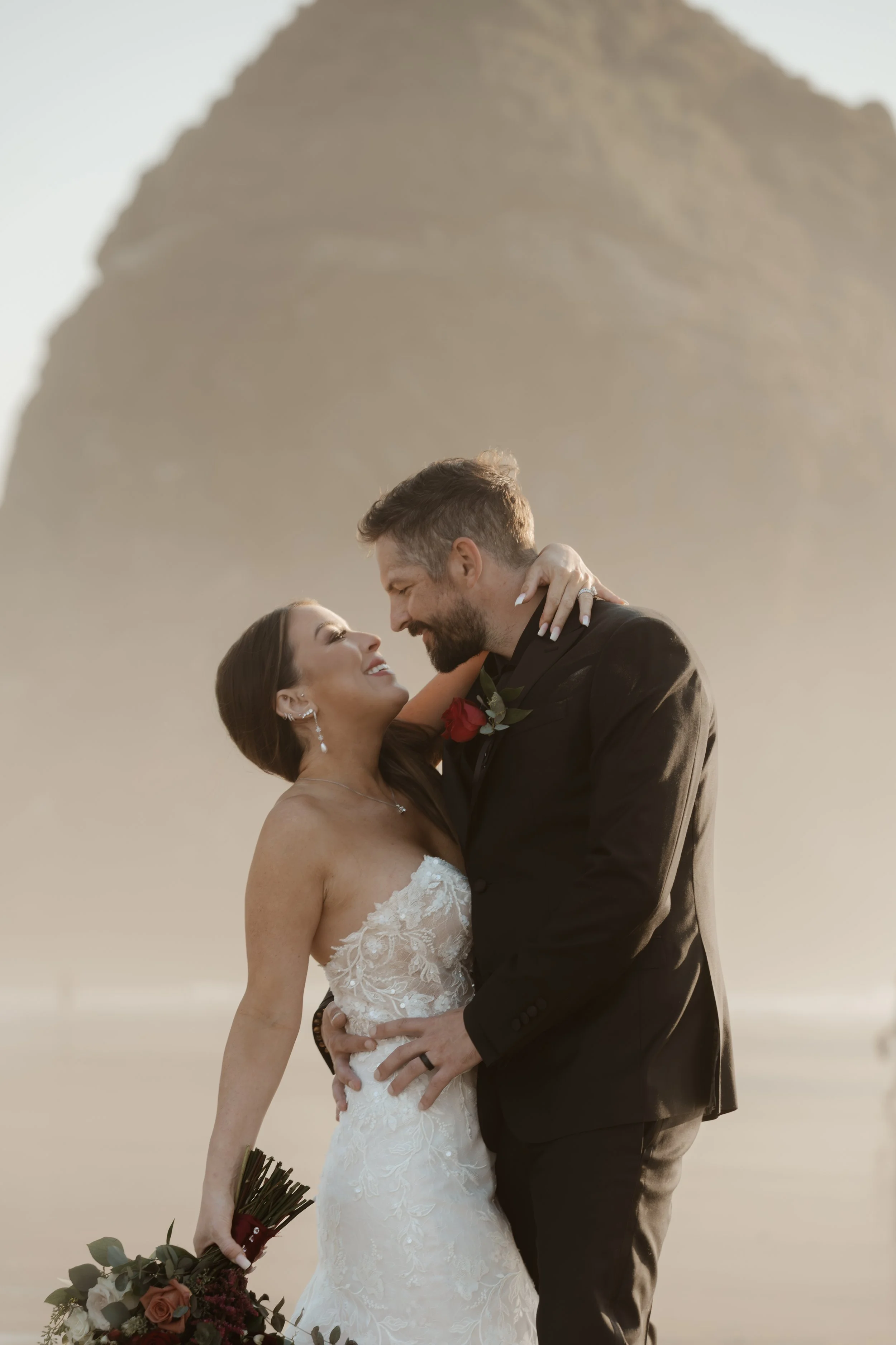 Best Oregon Coast Elopement Locations