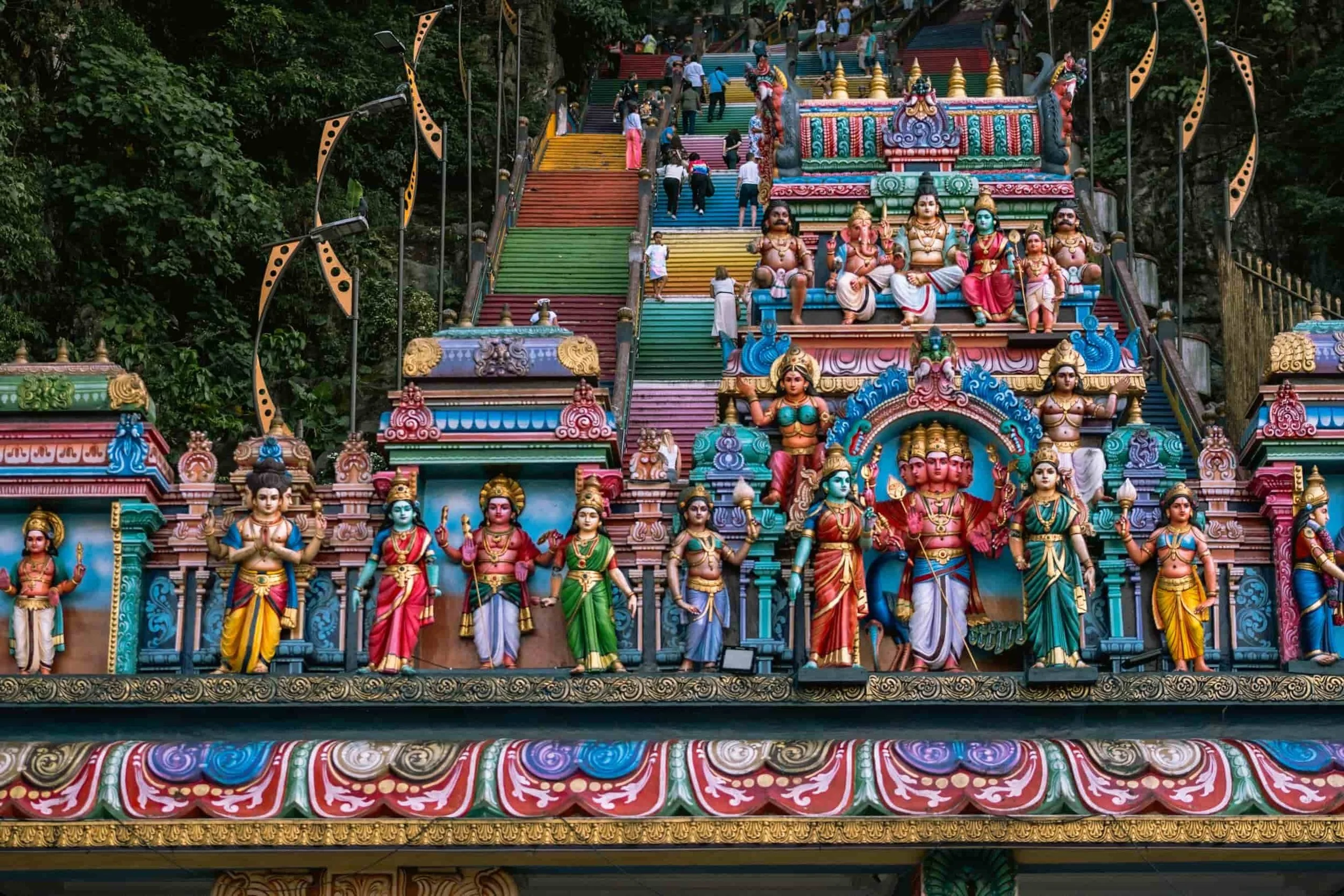Batu Caves: A Complete Guide to the Murugan Temple