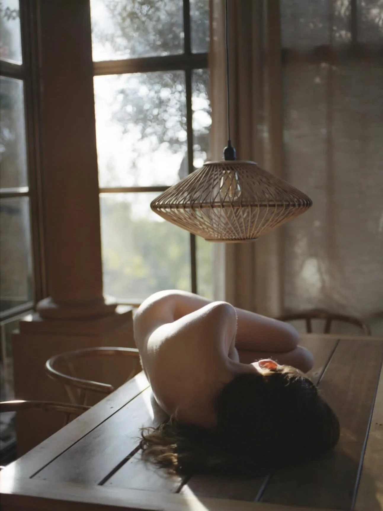 &lsquo;Sophie in the dining room&rsquo; - @clarissasofiat 
-
🏷️ Keep tagging #herexposure