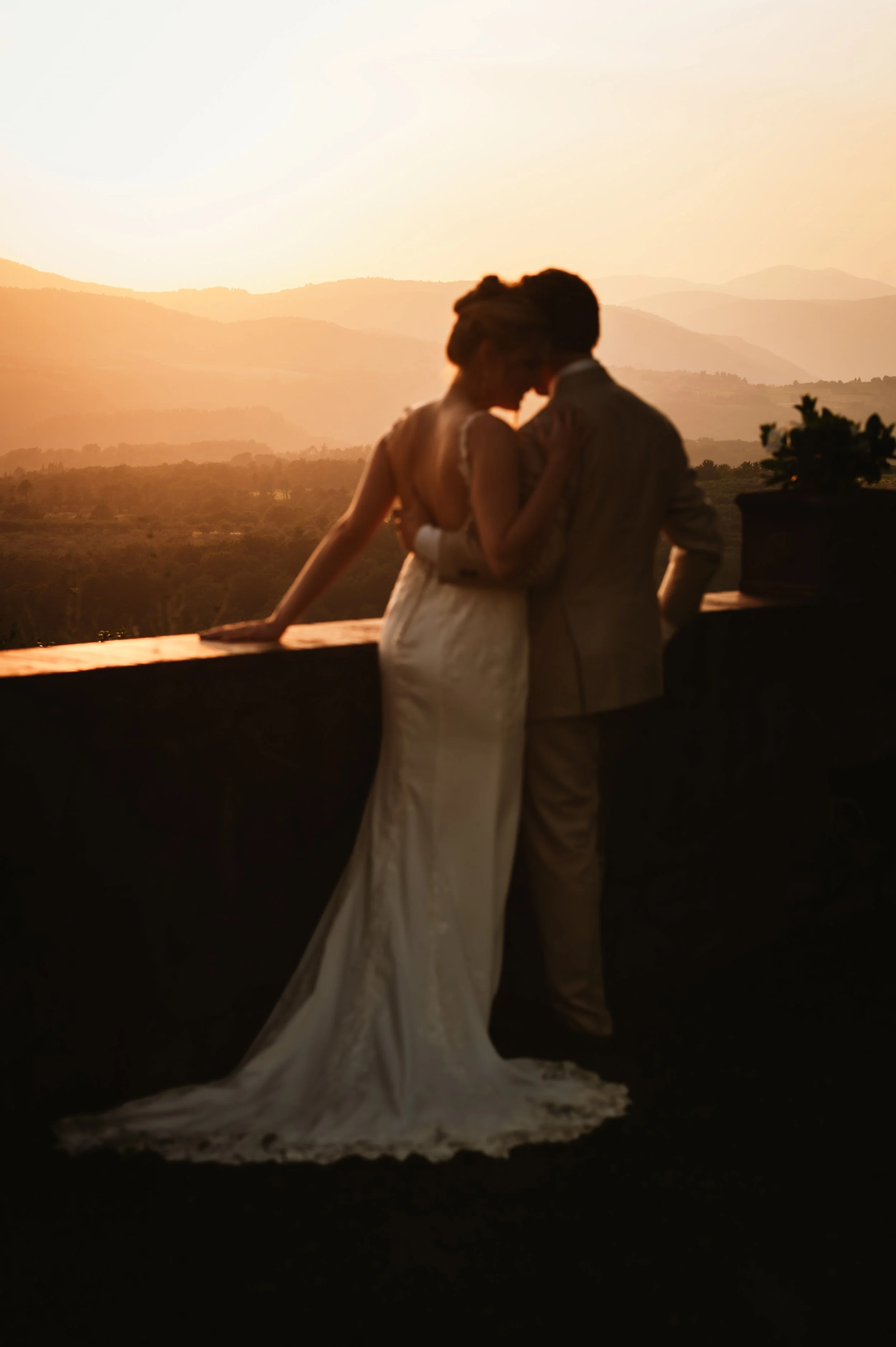 EM-wedding-sunset-117.jpg