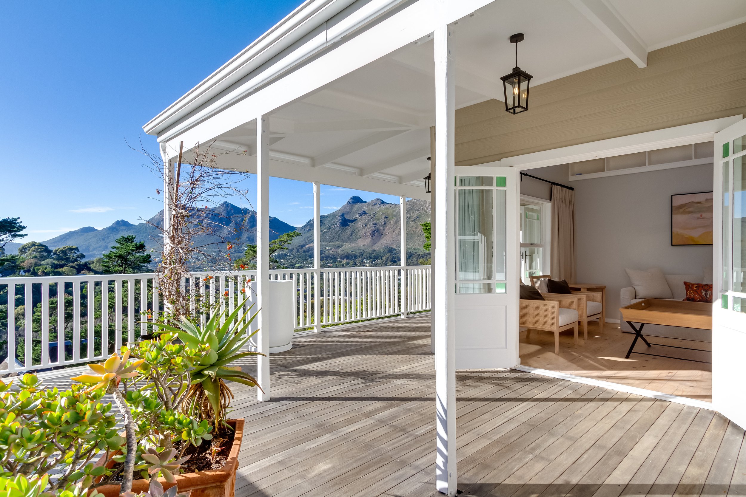 Sky-Cottage-h-30.jpg