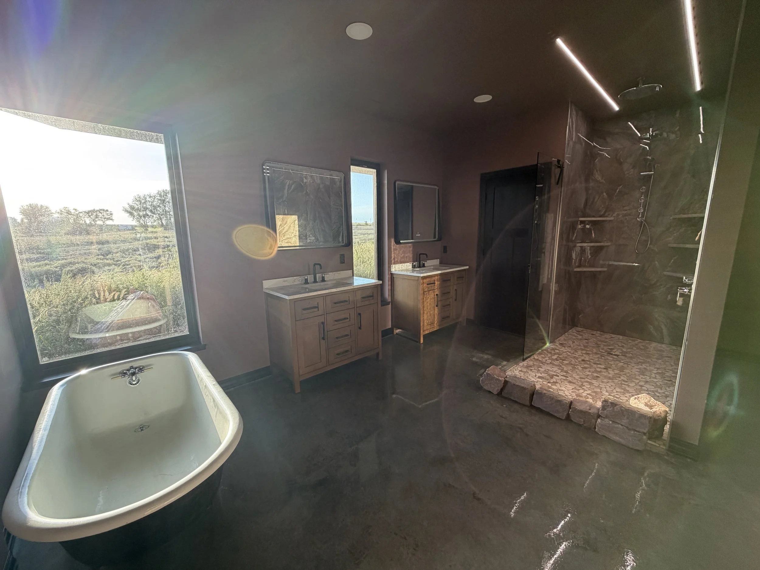 master bathroom clawfoot tub