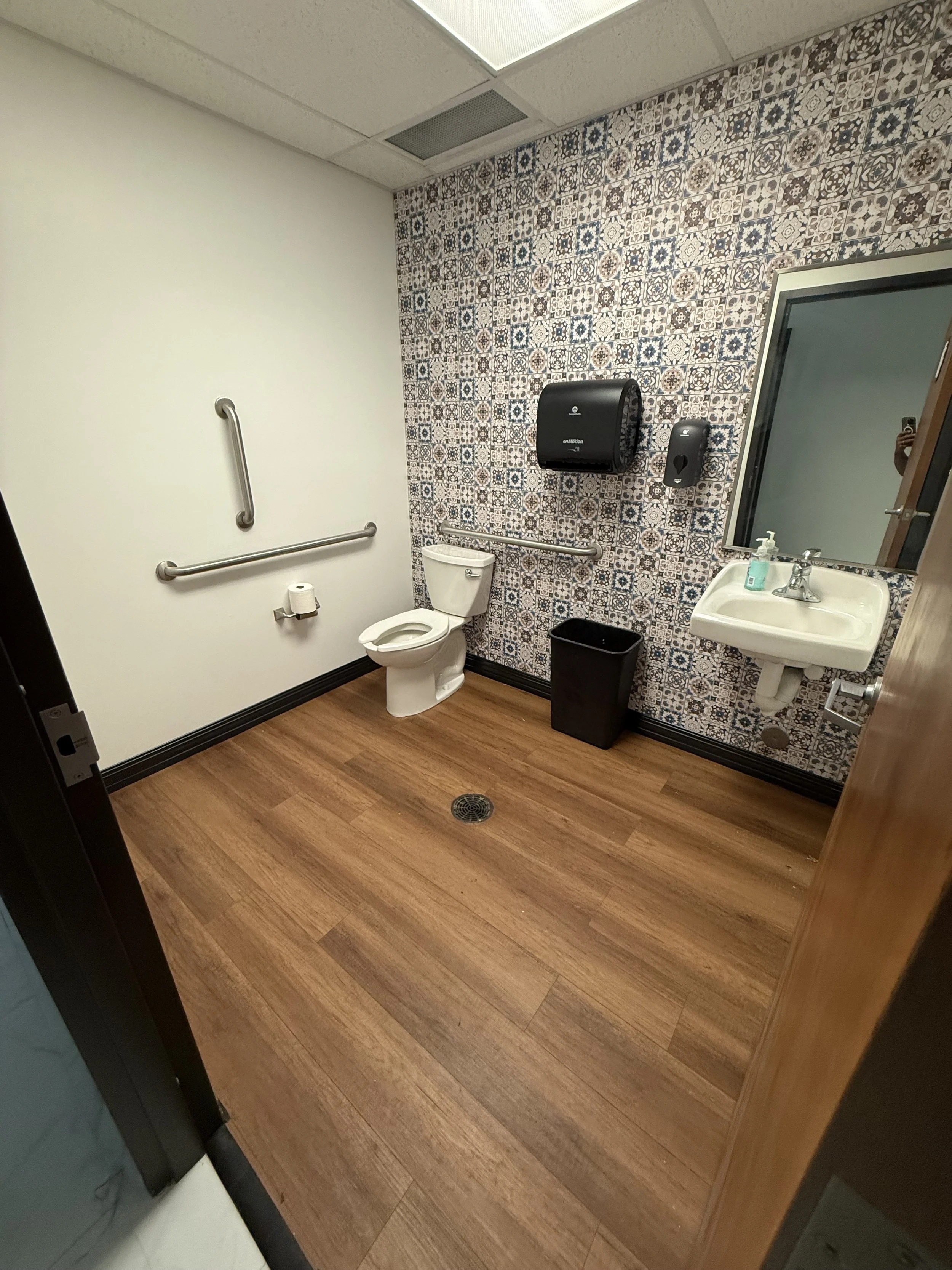 bathroom remodel.jpeg
