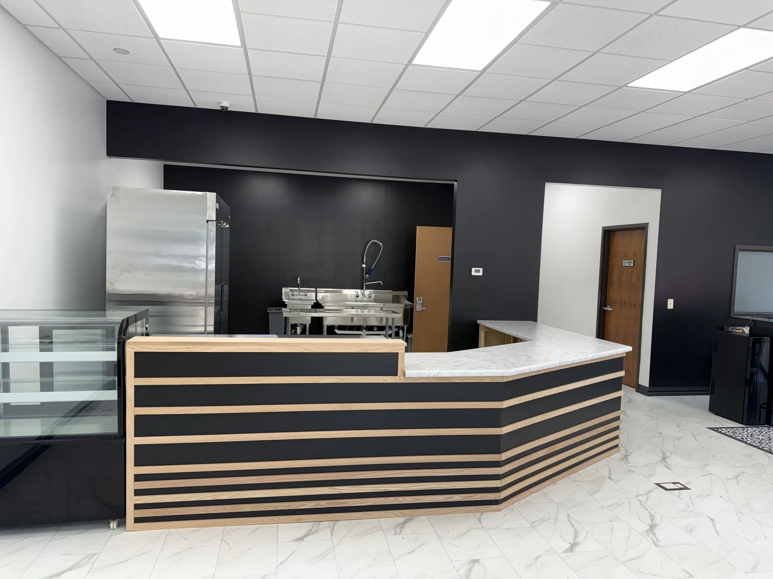 deli counter.jpeg