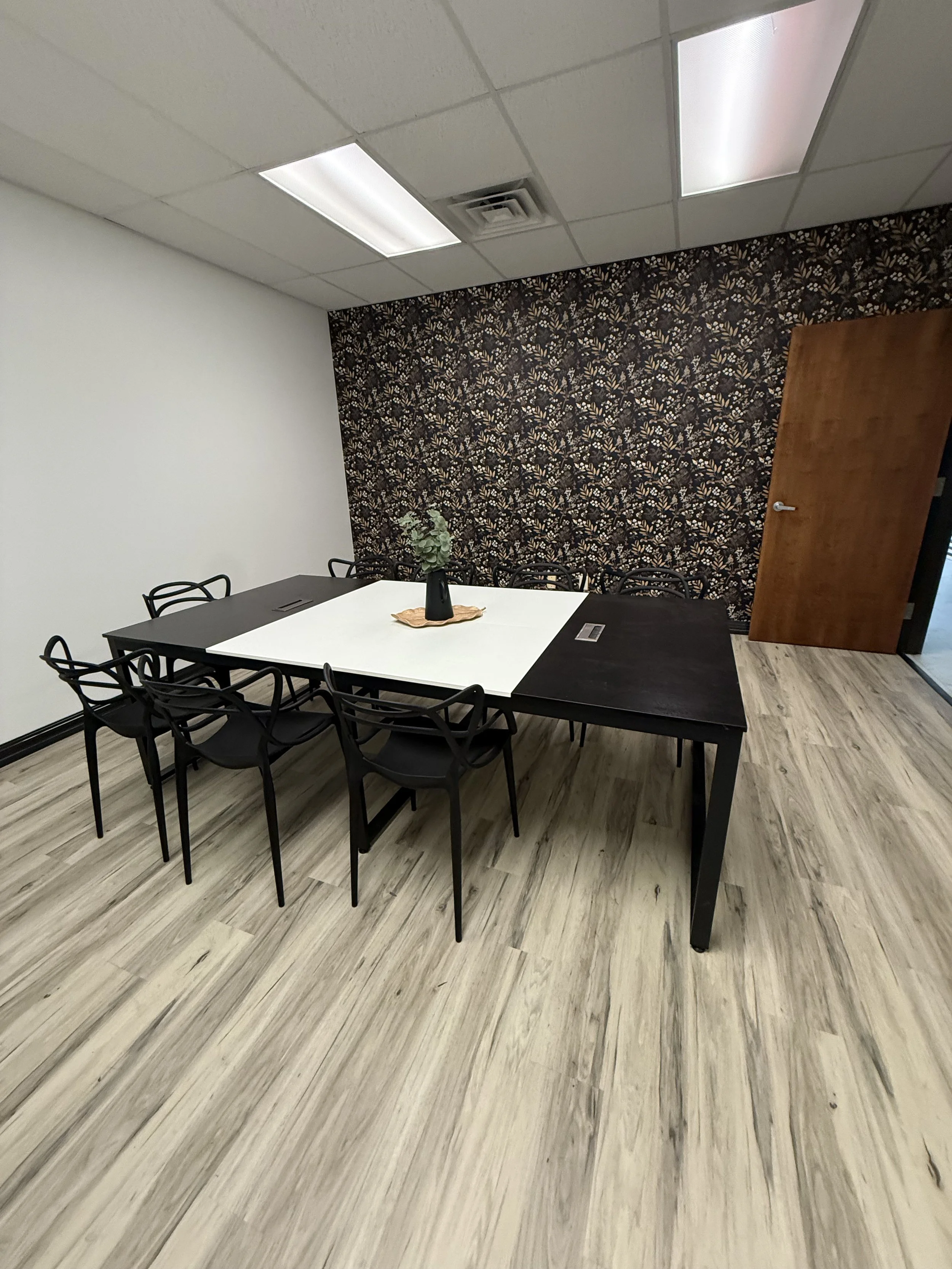 event room wallpaper.jpeg
