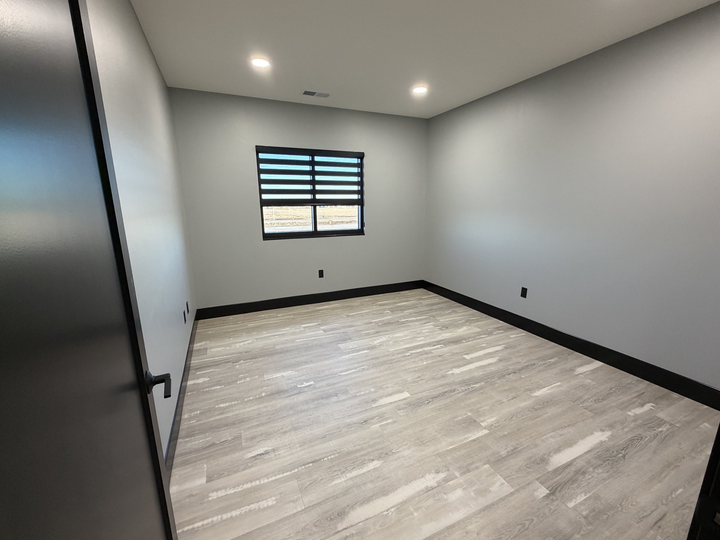 new construction office.JPG