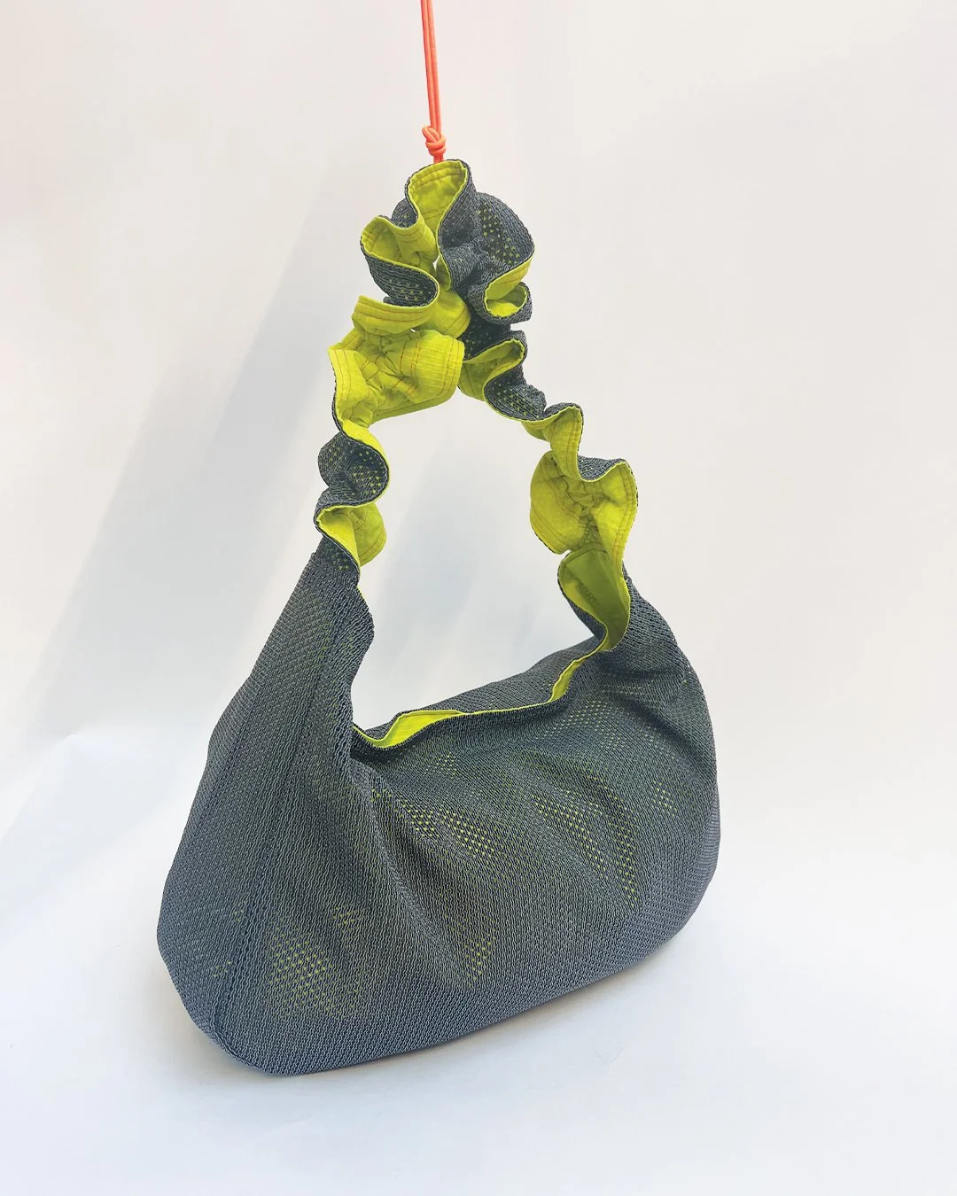 mol bounce sling 3.jpg