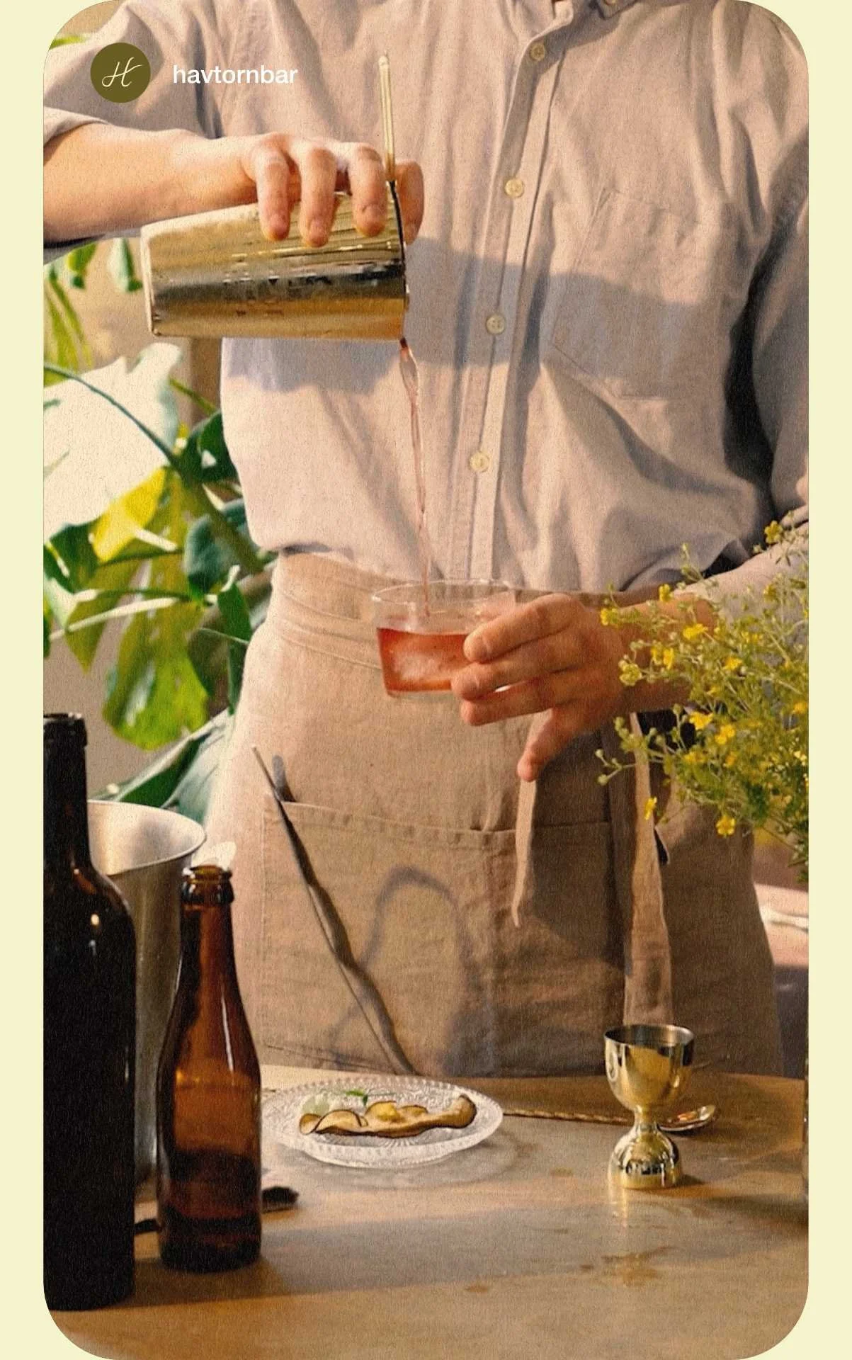 pouring-drink-story.jpg