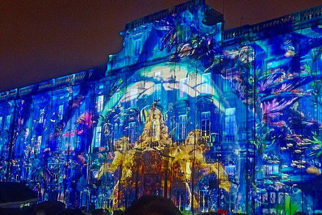 Le retour du petit géant - Place des Terreaux
