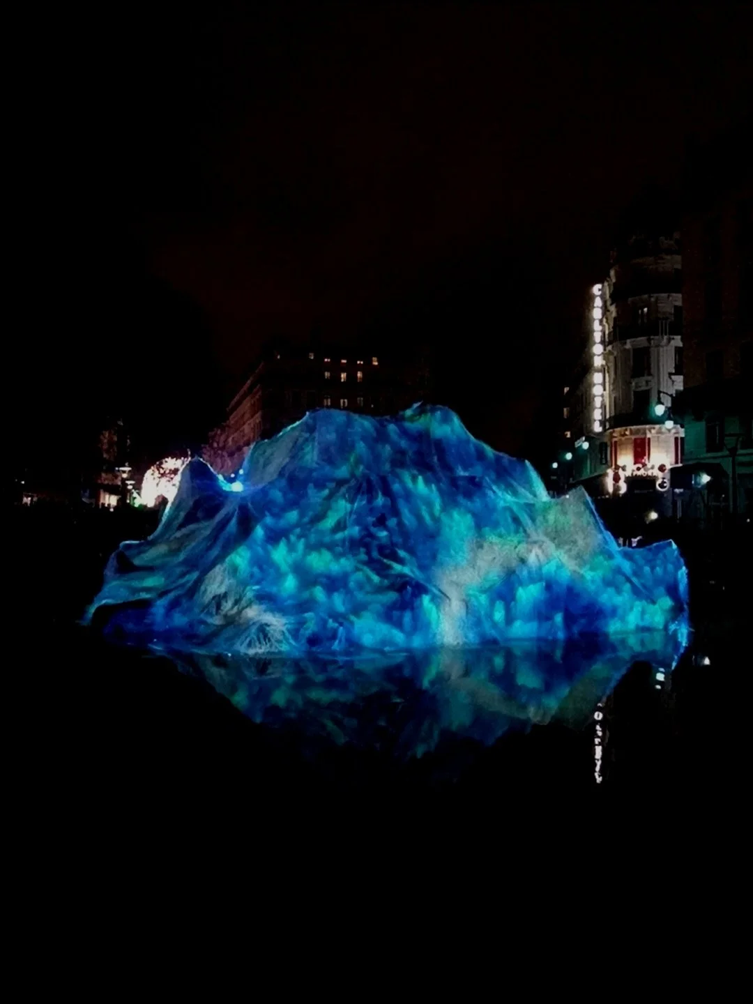 Coral ghosts - Place de la République