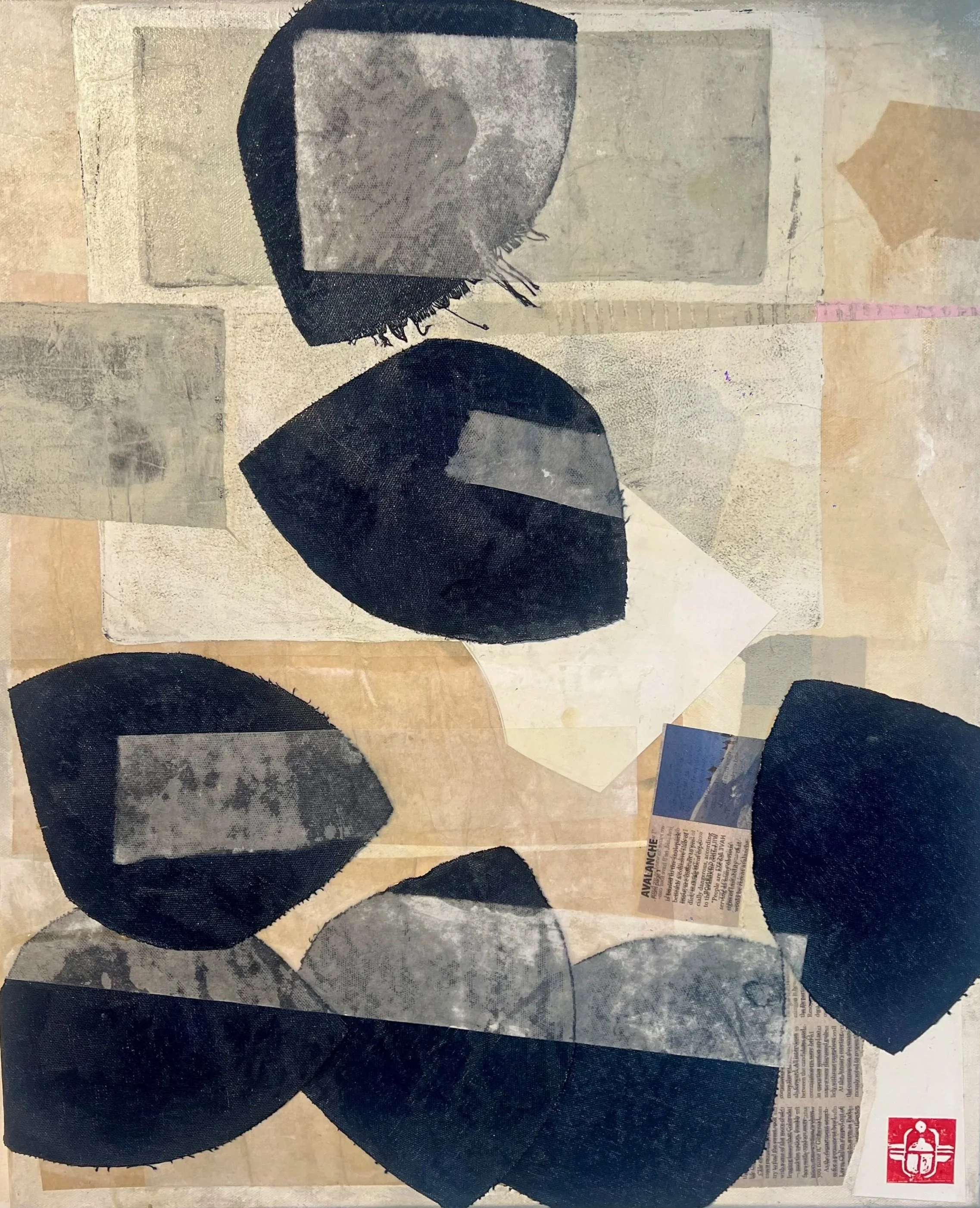 AVALANCHE

Acrylic on Japanese paper, rabbit skin glue on panel

20 x 24