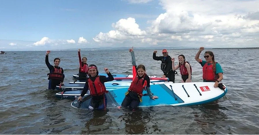 ๐โ๏ธ SUMMER SPLASH IS TODAY! โ๏ธ๐
Grab your towels and head down to Barassie Beach for a free kids’ event packed with fun and water sports! ๐‍โ๏ธ๐ฃ‍โ๏ธ๐ถ
There’ll be loads of exciting activities to try – perfect for burning
