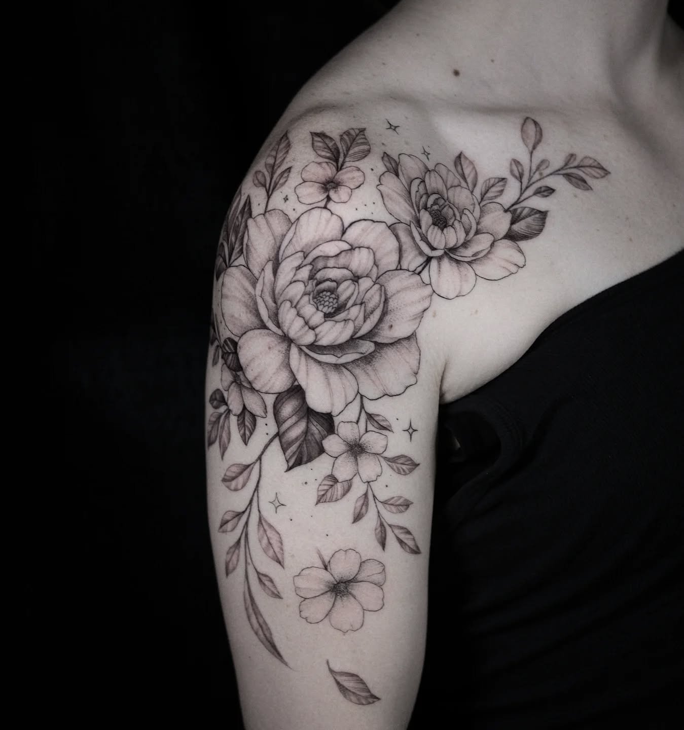 &bull; pretty flowers for carly &bull; 
.
.
.
.
.
#tattoo #finelinetattoo #peony #peoniestattoo #madisontattooartist #madison #chicago #dubuque #minneapolis #milwaukee