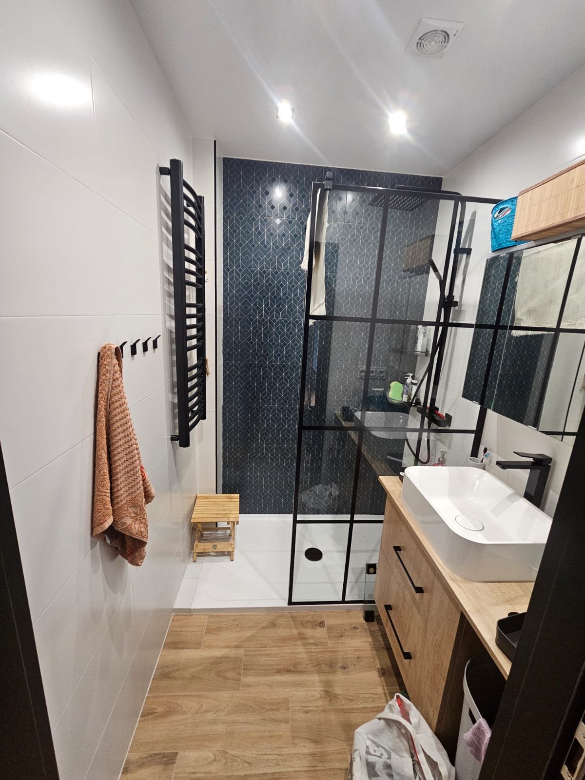 746d50bd-2840-4e2a-b98f-2d47088e6af0.jpg